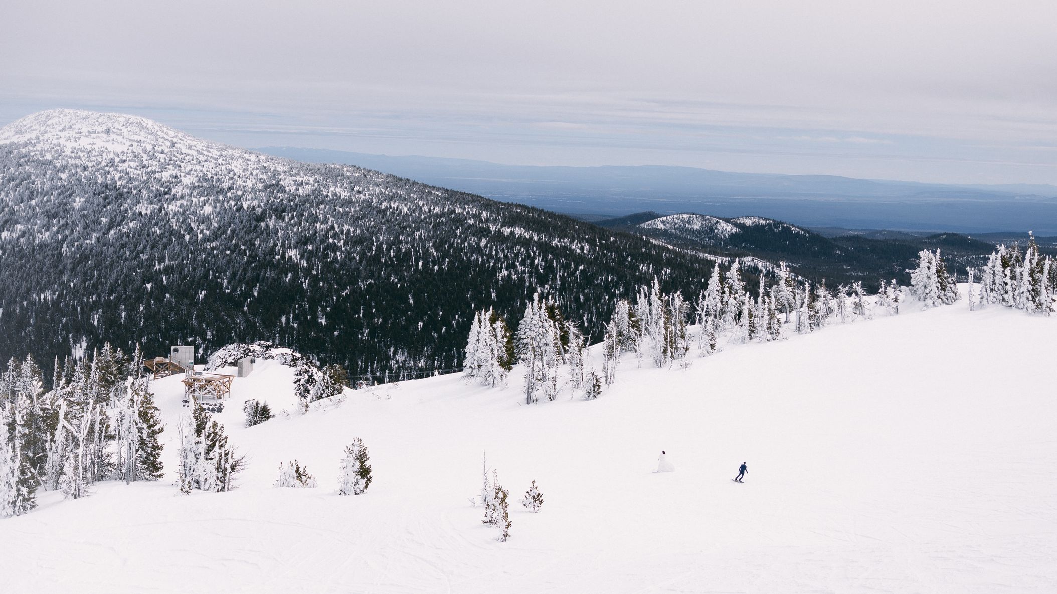 2025-02/Charlene&Ryen-MtBachelor-BridgetStephenson-113.jpg