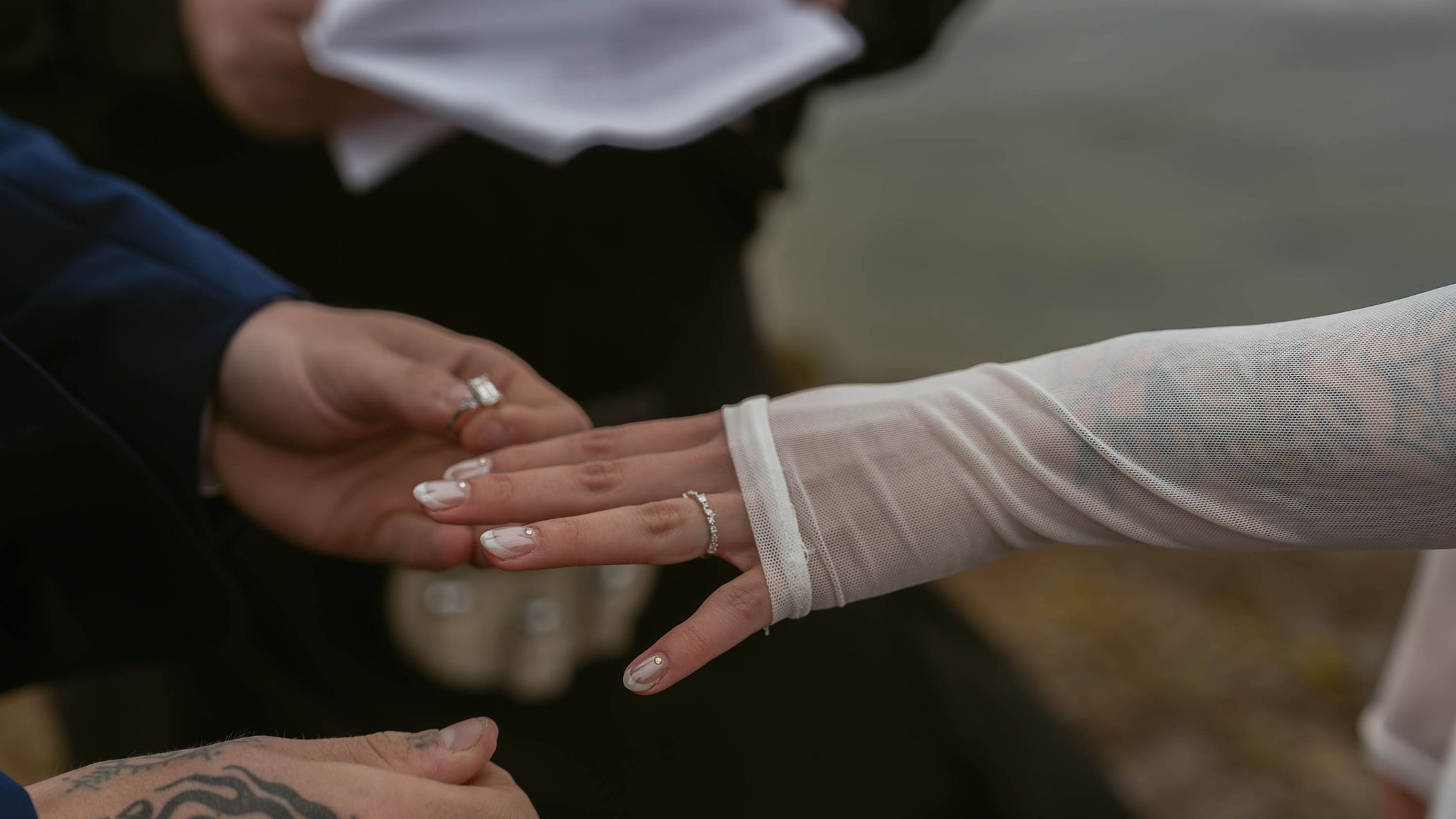 2025-02/AF_OWDSS25_Elopement39.jpg