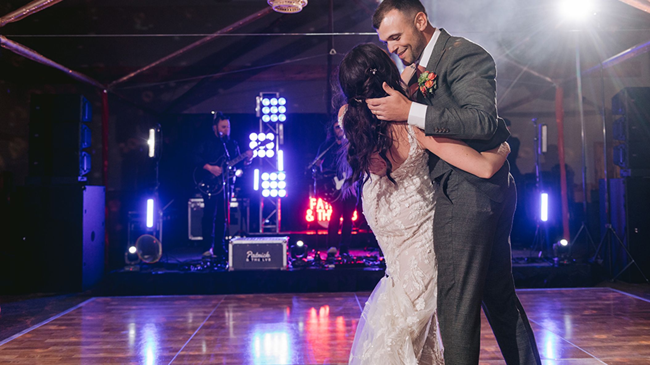 inline-images/1308-sedonabride.com-enchantment-wedding-rachel-corey.jpg