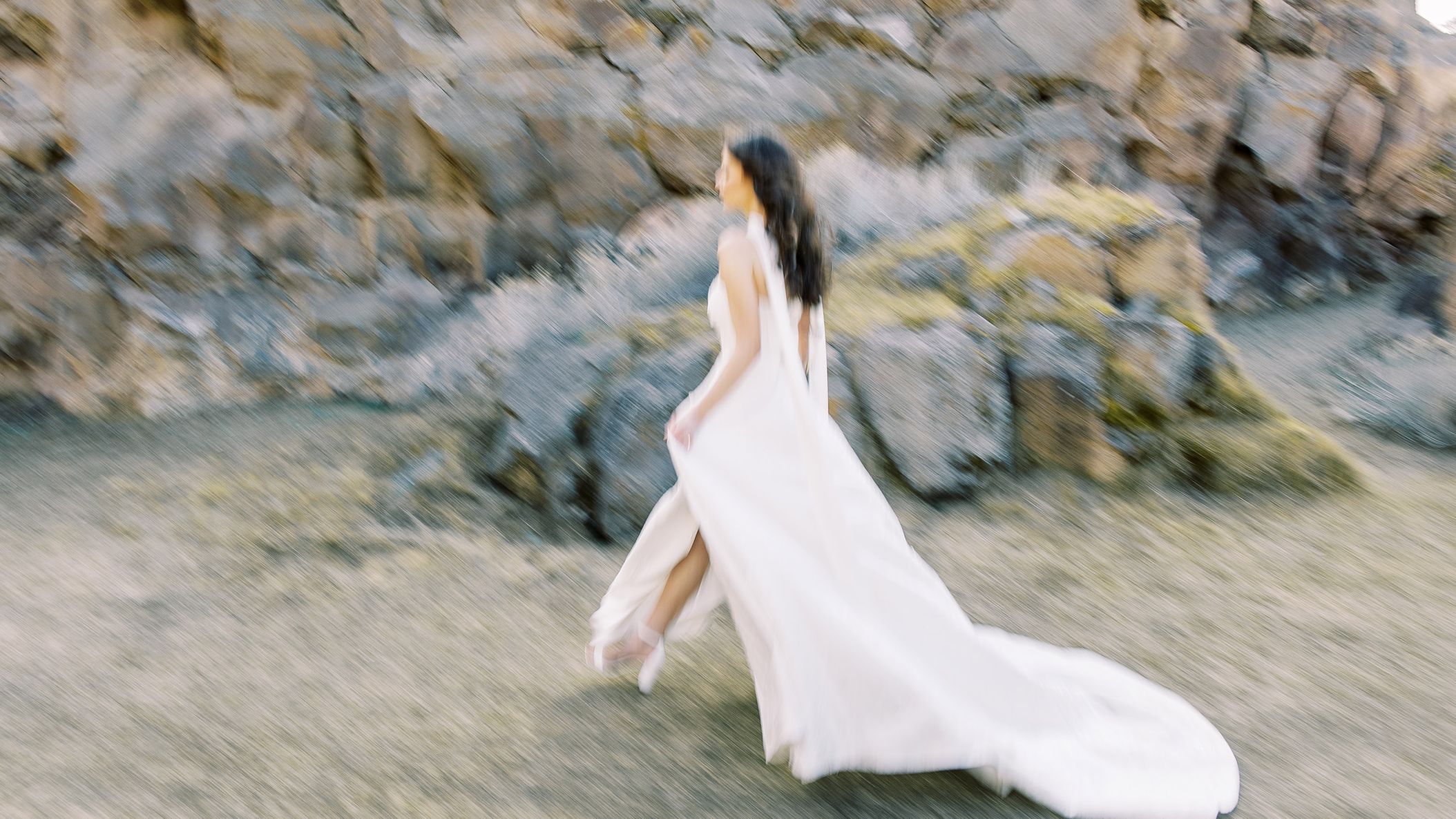 2025-06/JP-Simple-Joie-FALLWINTER-2025-Bride-one-138.jpg