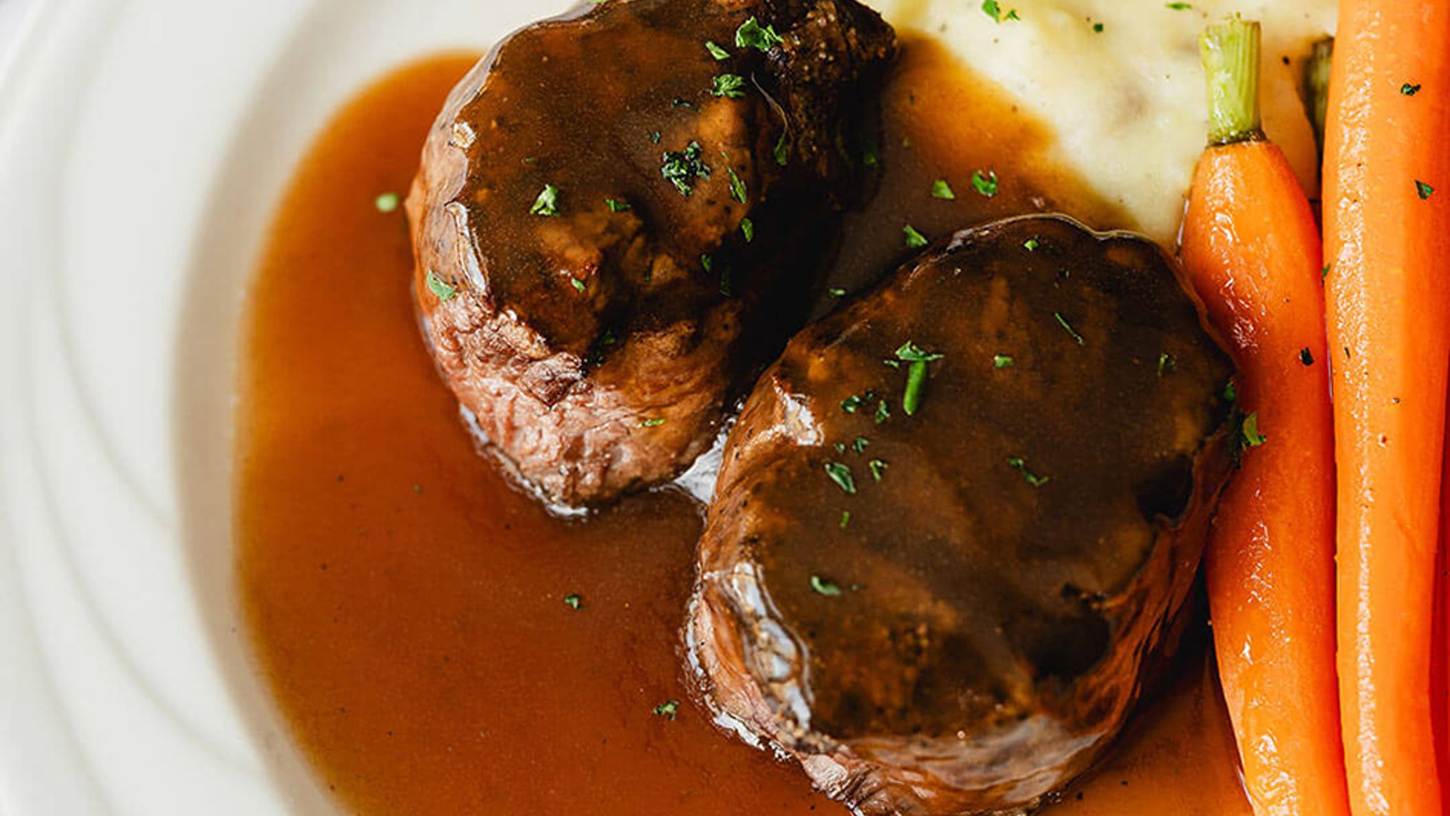 inline-images/catering-25-dinner.jpg