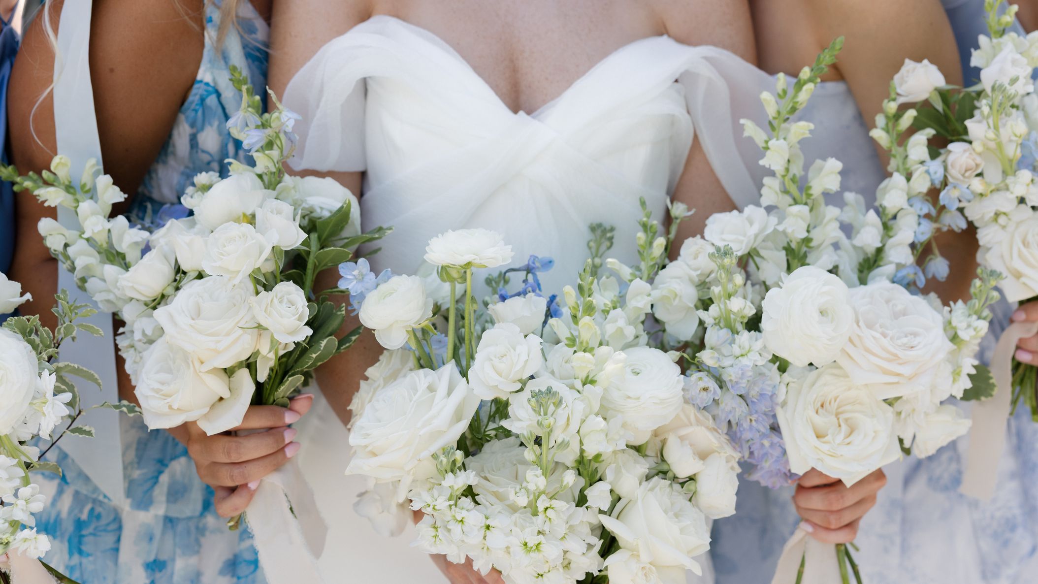 2025-12/loui_photography_hutton_house_summer_wedding_catie_campbell_minnesota-200_1.jpg