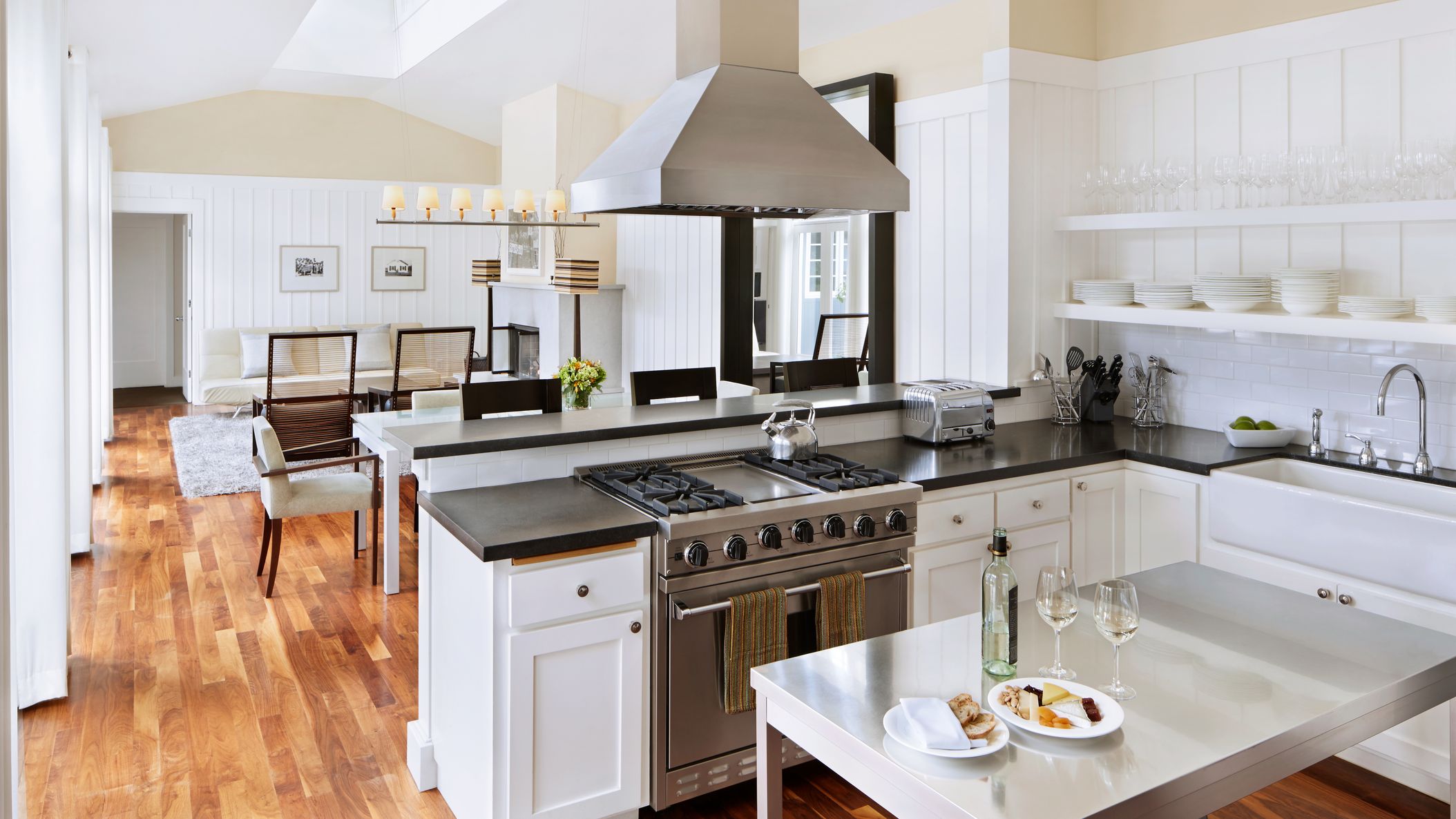 2026-02/Carneros Resort Home Kitchen.jpg