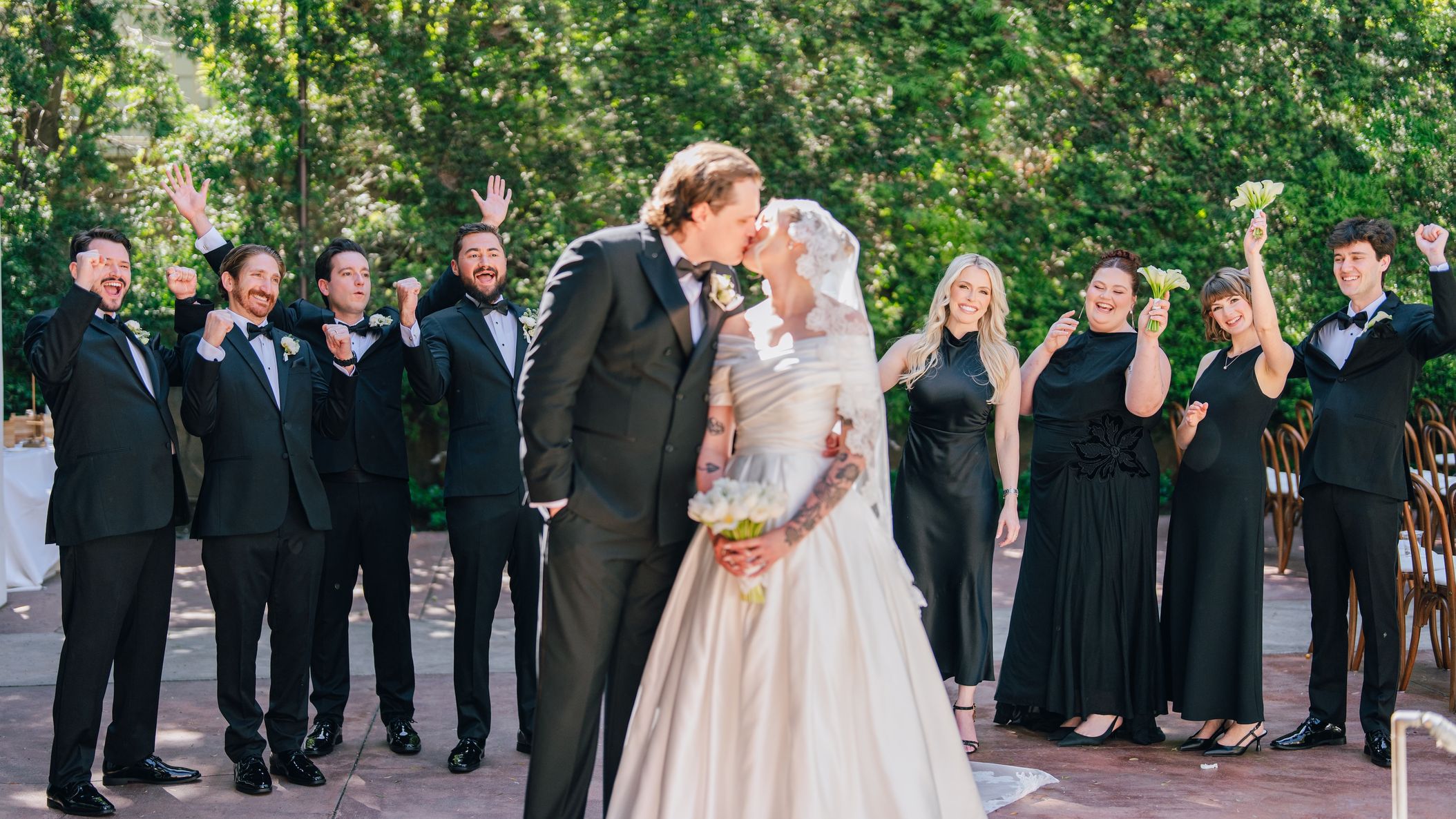 2026-04/VictoriaAndrewWedding_GroupPortraits_0249.jpg