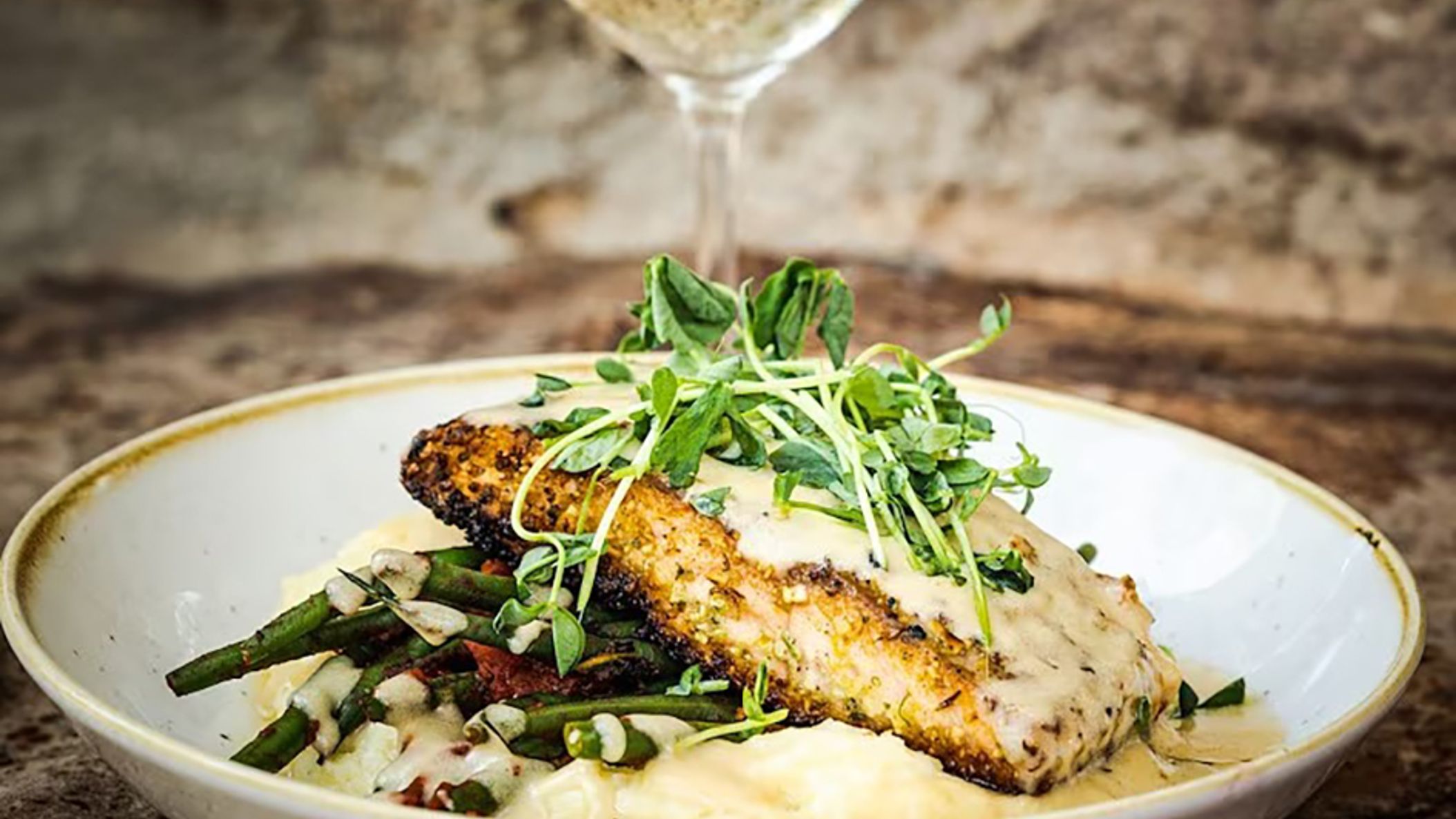 inline-images/tvr-dinner-2.jpg.jpeg