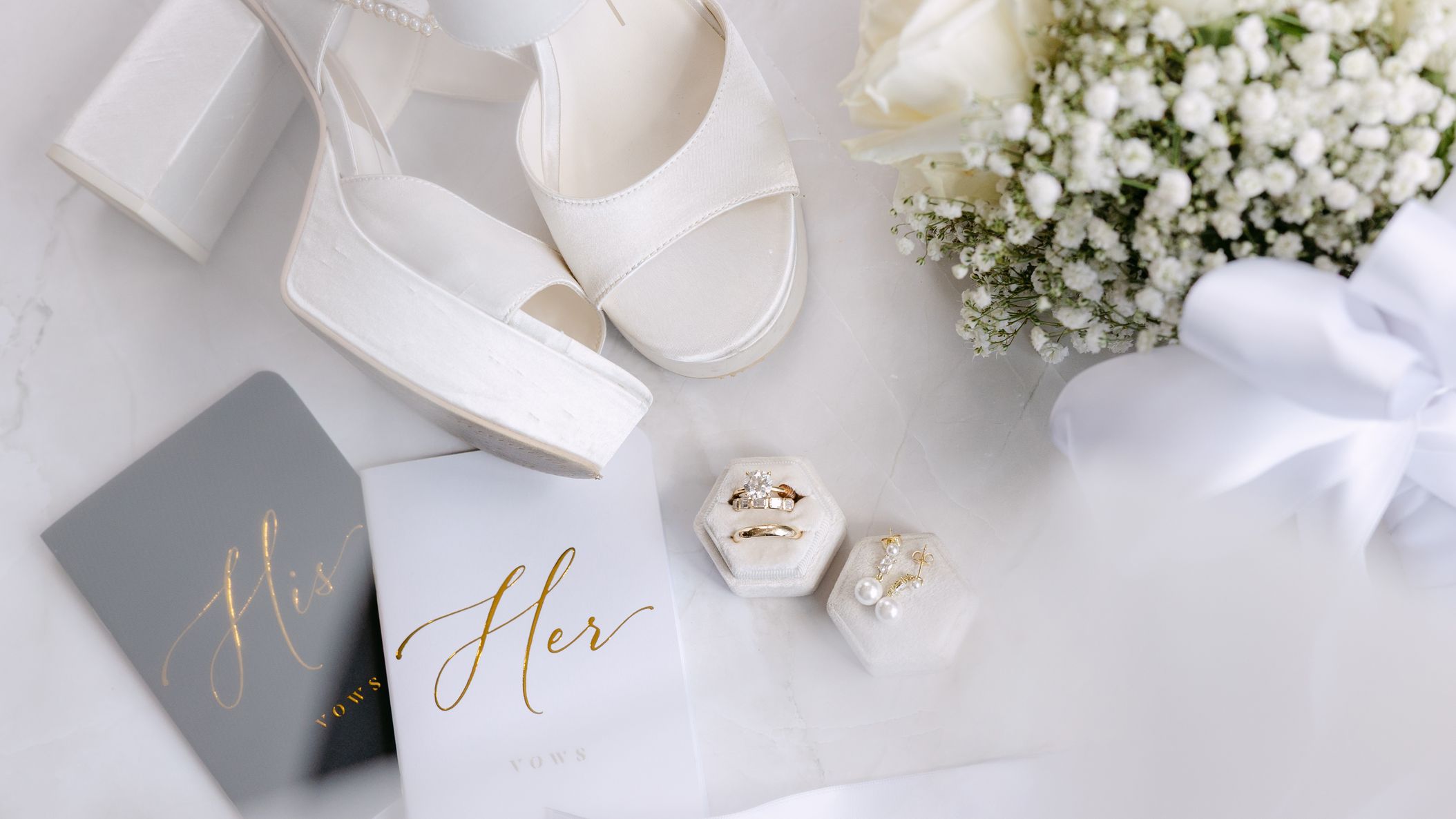 2026-04/lakegenevaweddingphotographygenevanational-2-25.jpg