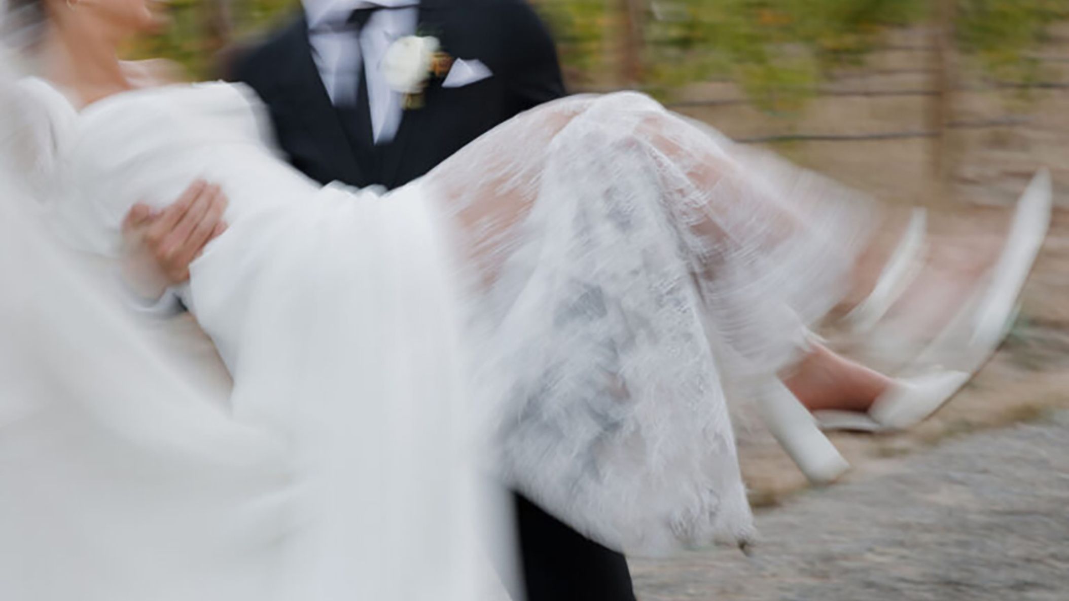 inline-images/west-hills-vineyard-weddings-howie-photography-300-768x512.jpg