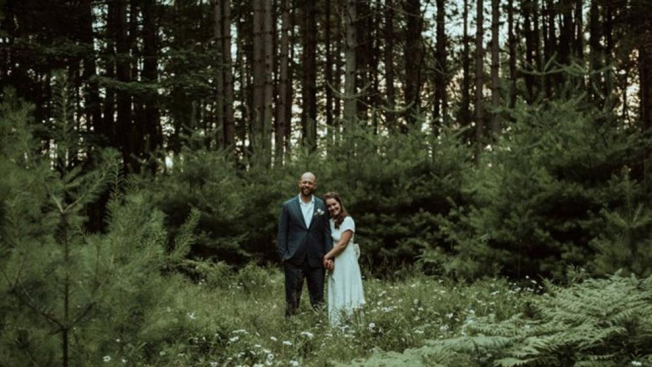 Wisconsin_Bride/Most_Viewed_2017/996x663_symlink_MelJoeWED_675_1180_WEB.jpg