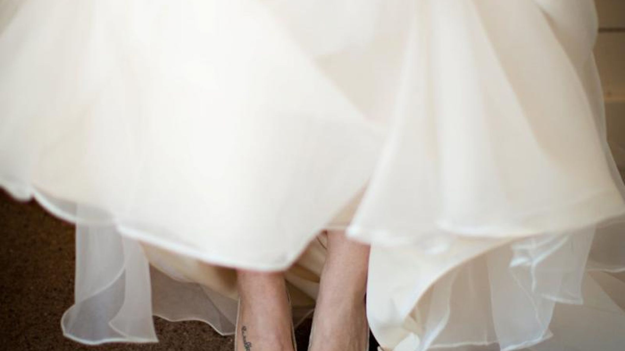 Wisconsin_Bride/Breanna_Jake_RW/Enchanted_Barn_WI_wedding_photographer-00043_WEB.jpg