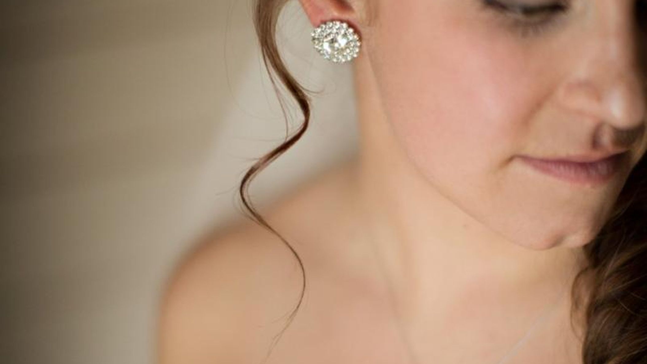 Wisconsin_Bride/Breanna_Jake_RW/Enchanted_Barn_WI_wedding_photographer-00047_WEB.jpg