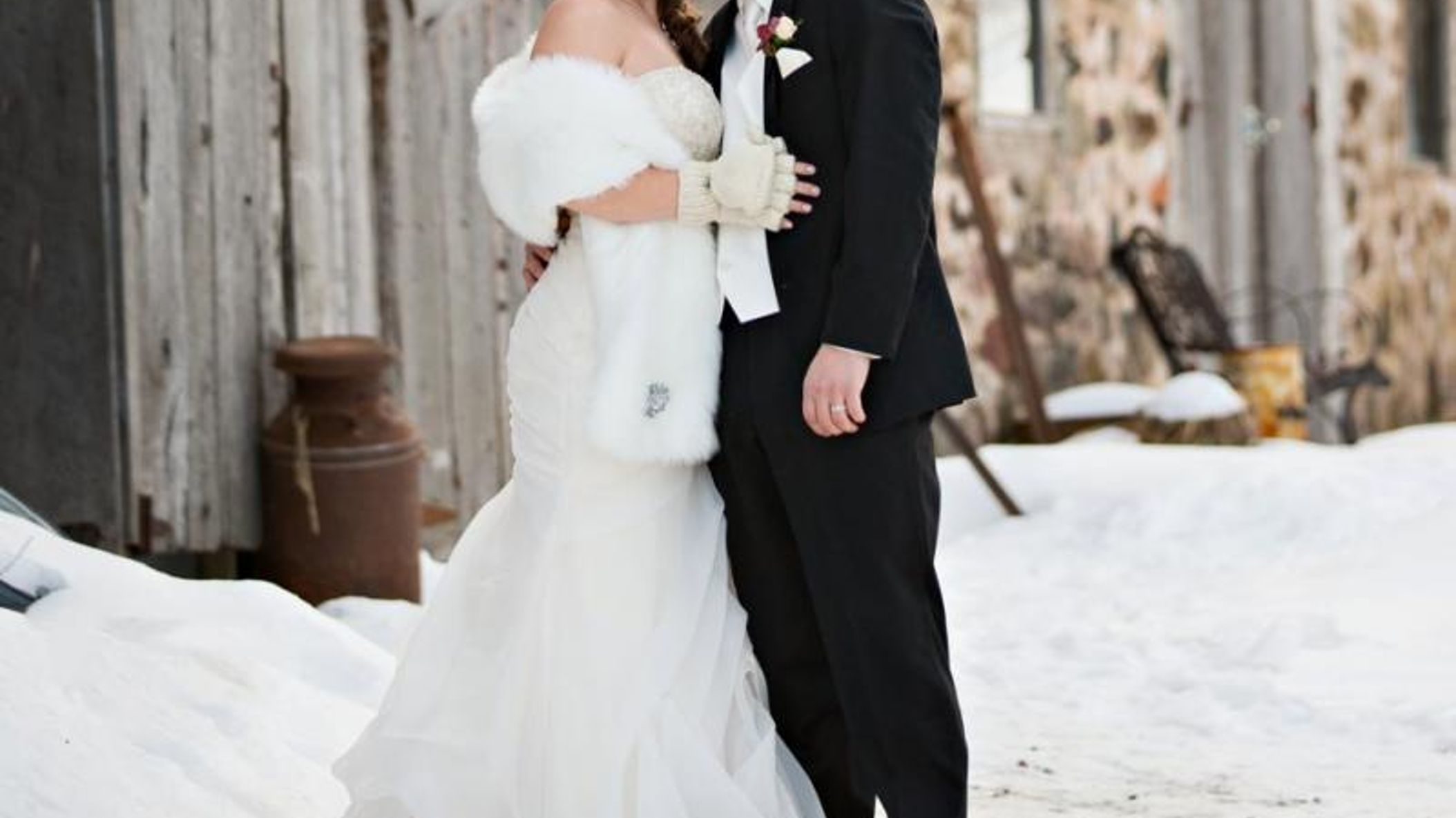 Wisconsin_Bride/Breanna_Jake_RW/Enchanted_Barn_WI_wedding_photographer-00251_WEB.jpg