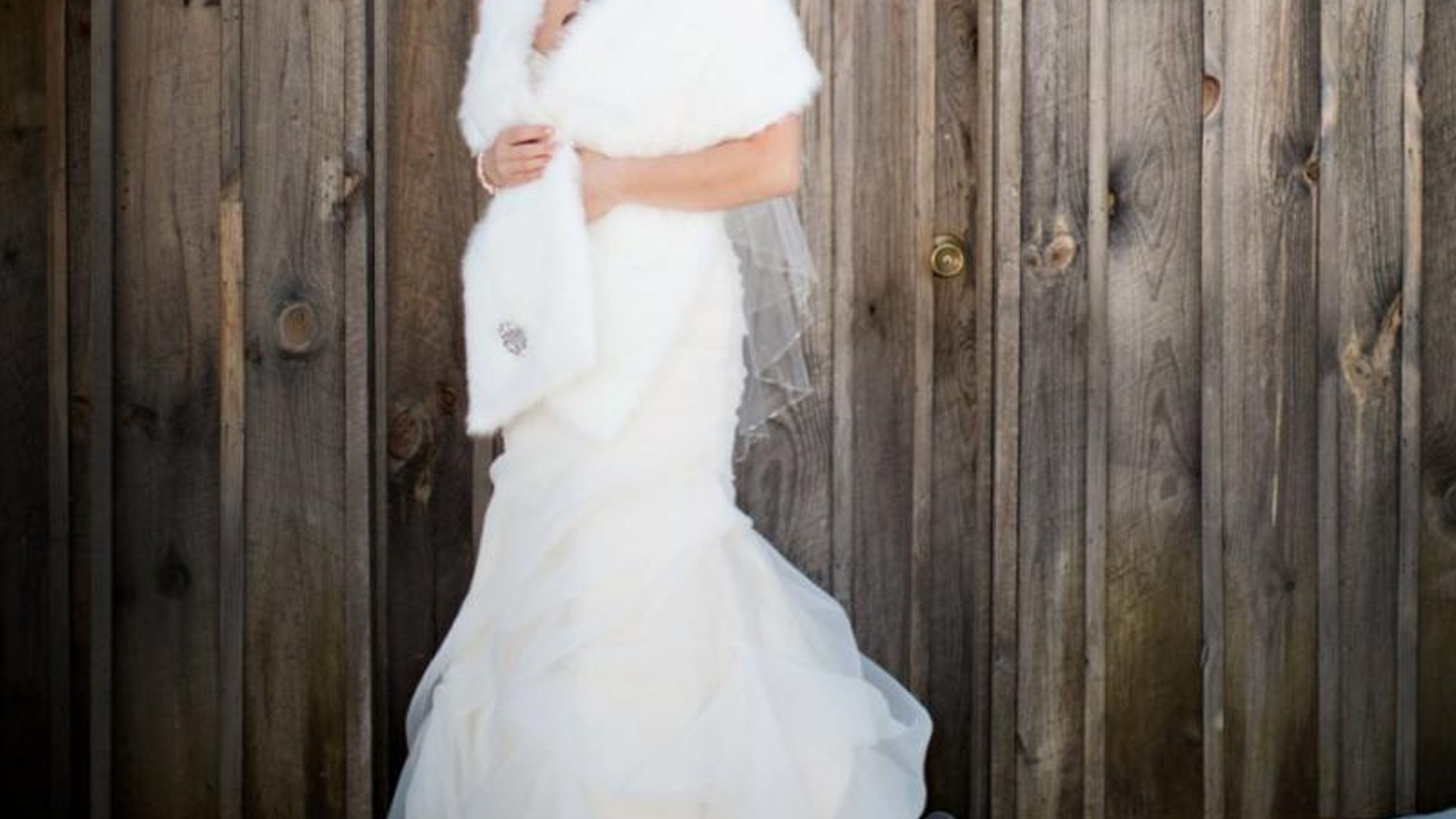 Wisconsin_Bride/Breanna_Jake_RW/Enchanted_Barn_WI_wedding_photographer-00177_WEB.jpg
