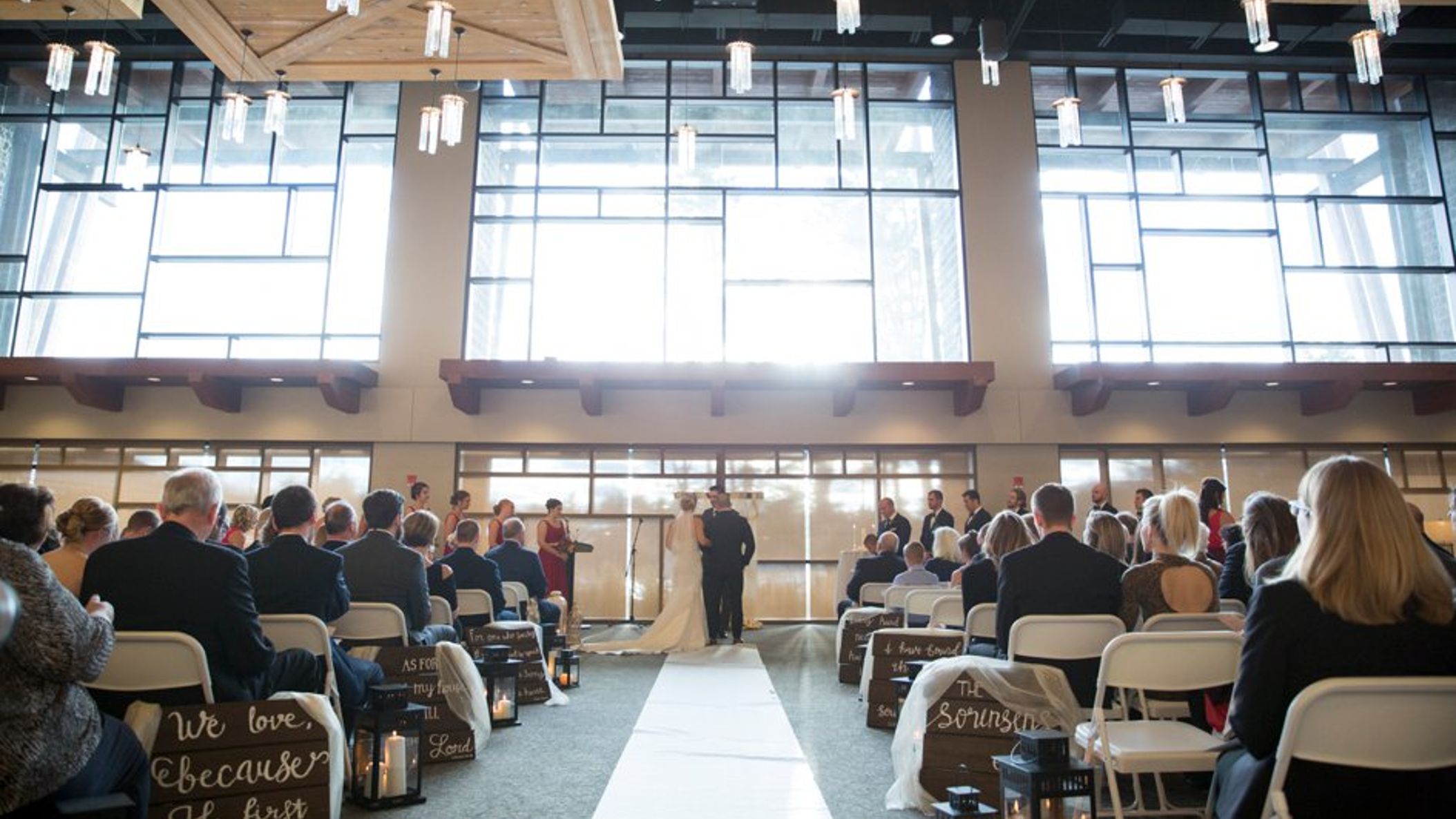 Wisconsin_Bride/Amanda_Tyler_RW/Amanda + Tyler Wedding Photography 419_WEB.jpg