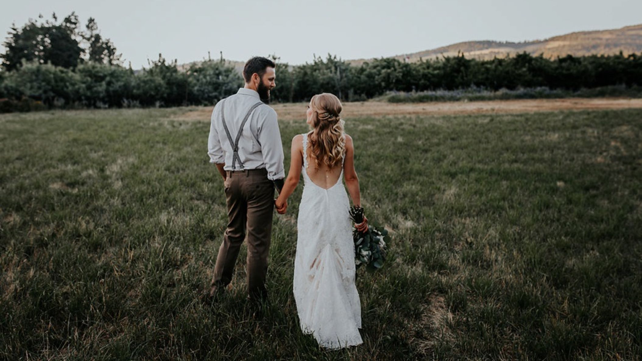 Oregon_Bride/StyledShoots/ZenithVineyard/GayBeards/RealWeddings/2018-01-17_0019.jpg