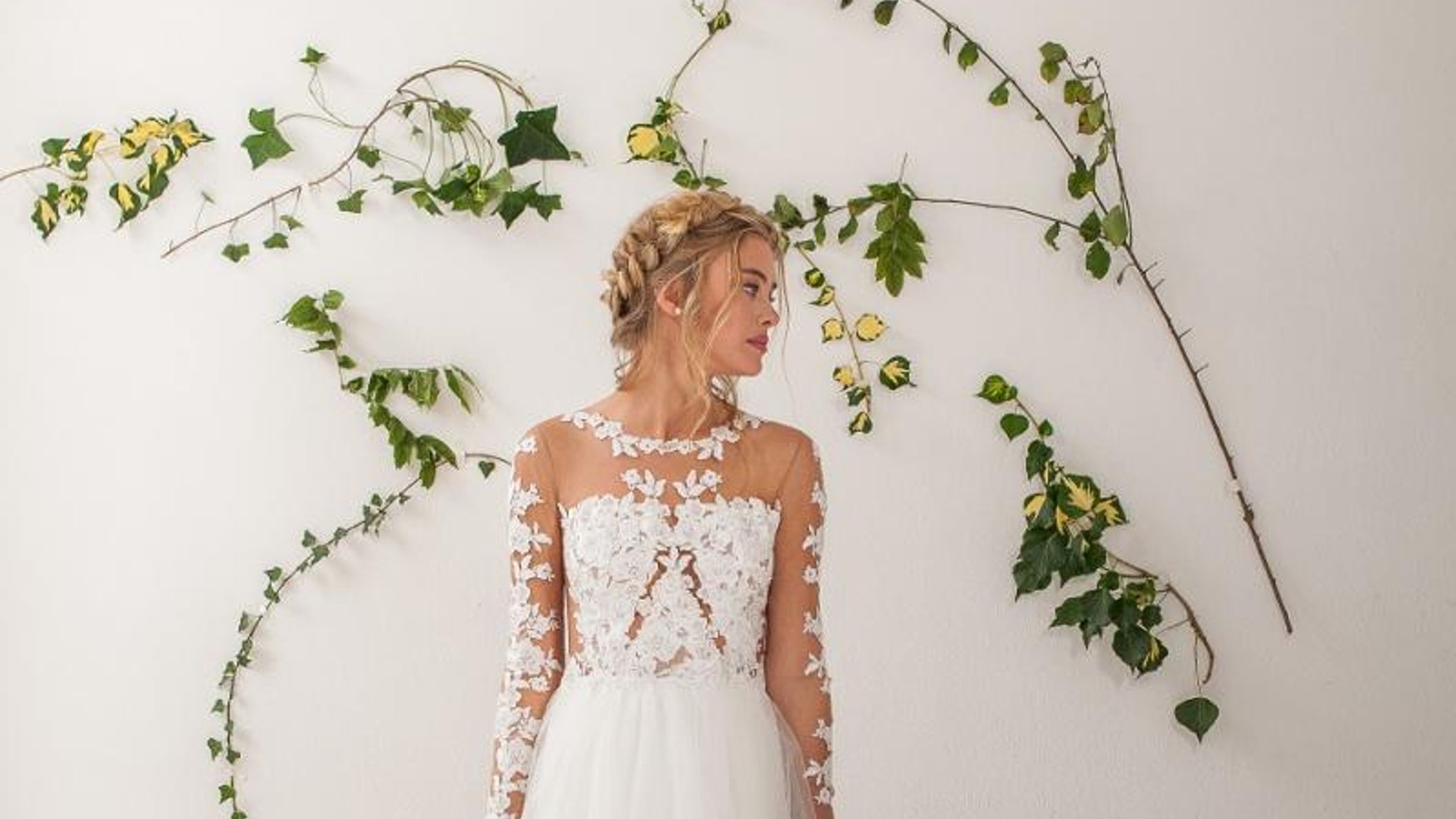 CWD/MarkleWeddinggowns/2505_6_Campaign_olvi.jpg