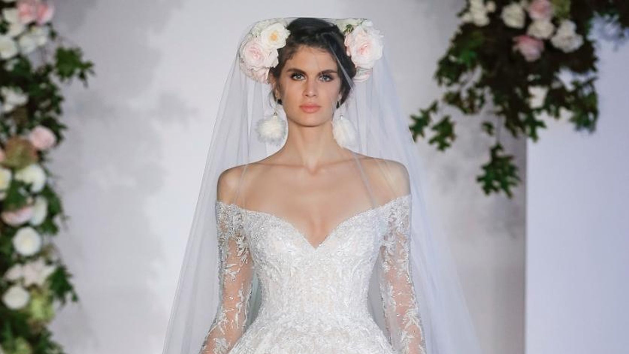 CWD/MarkleWeddinggowns/8226.jpg