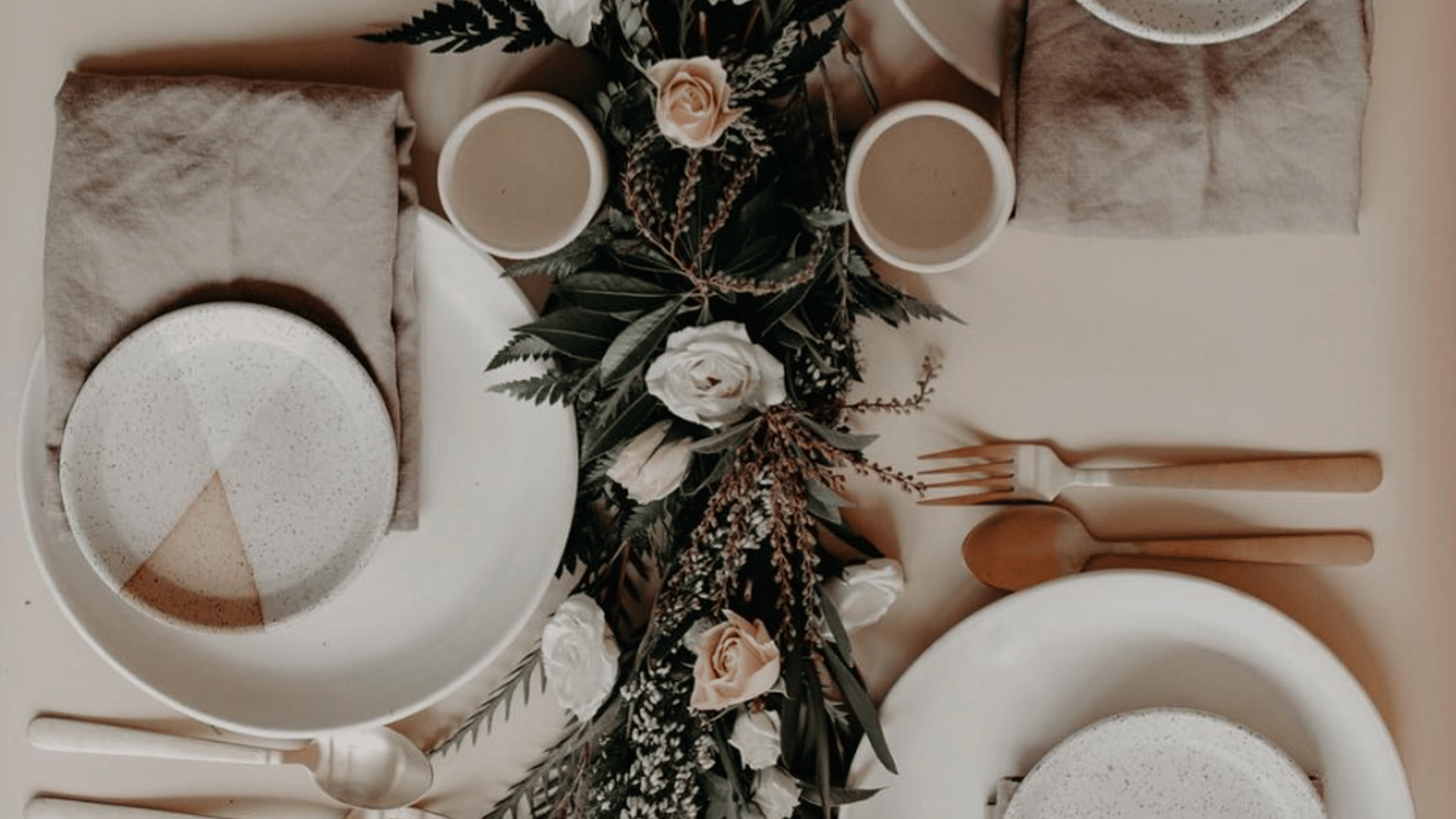 Oregon_Bride/WebStories/PrettyPlaceSettings/farmhouse chic.png