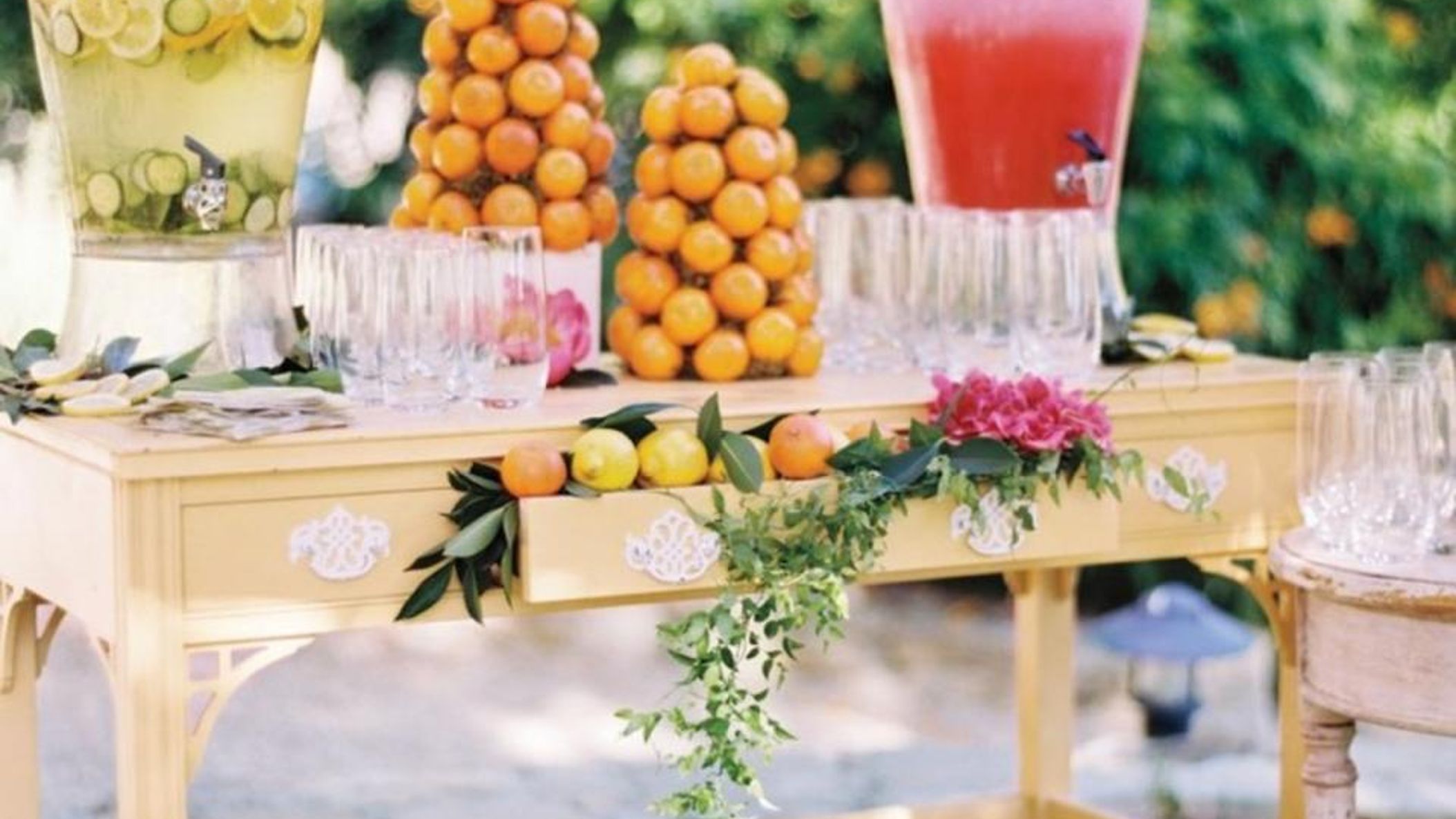 Seattle_Bride/blog-how-to-throw-the-ultimate-summer-backyard-bbq-cocktail-party-ultimate-backyard-bbq-l-c9ca8aef710712e9.jpg