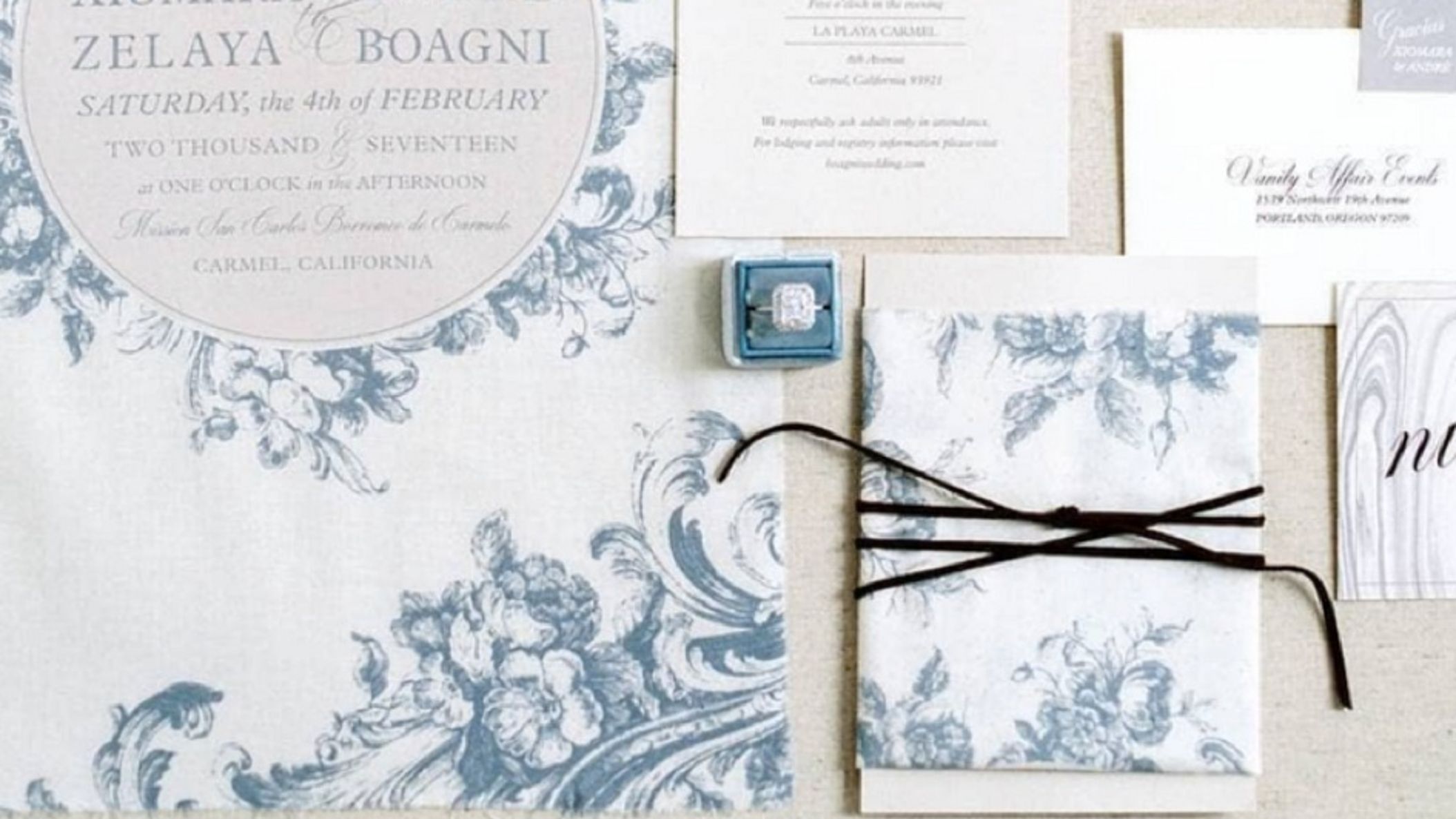 Oregon_Bride/WebStories/WeddingInvites/packaging.jpg