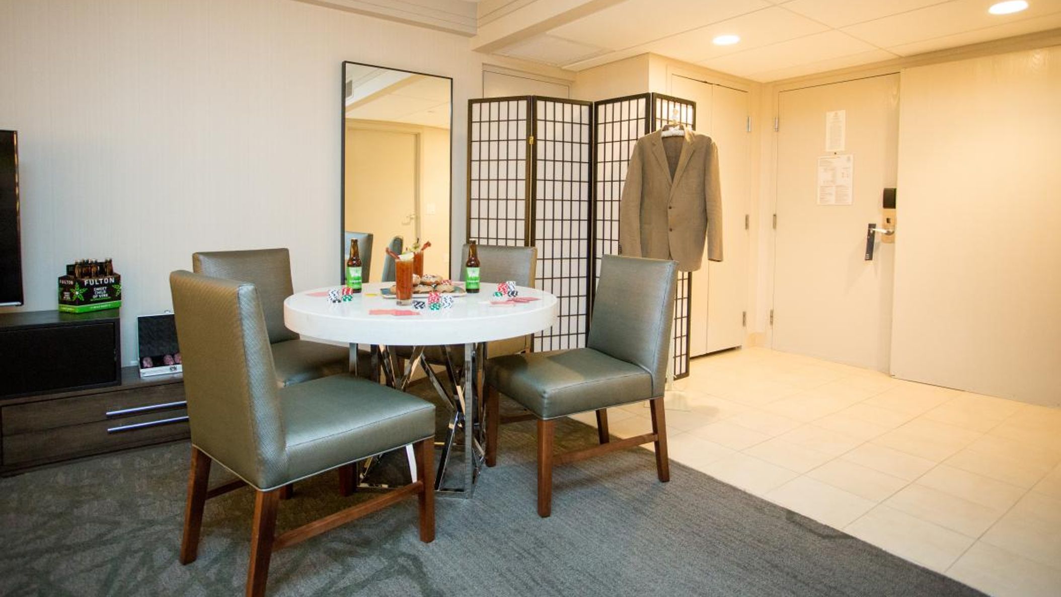 Minnesota_Bride/Sponsored/Sheraton-Day-Dream-Dressing-Room-31.jpg