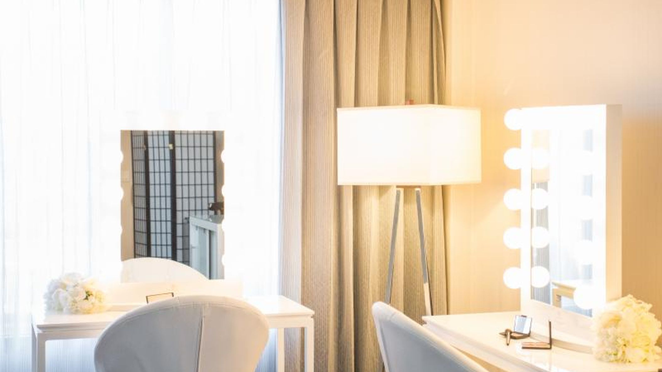 Minnesota_Bride/Sponsored/Sheraton-Day-Dream-Dressing-Room-14.jpg