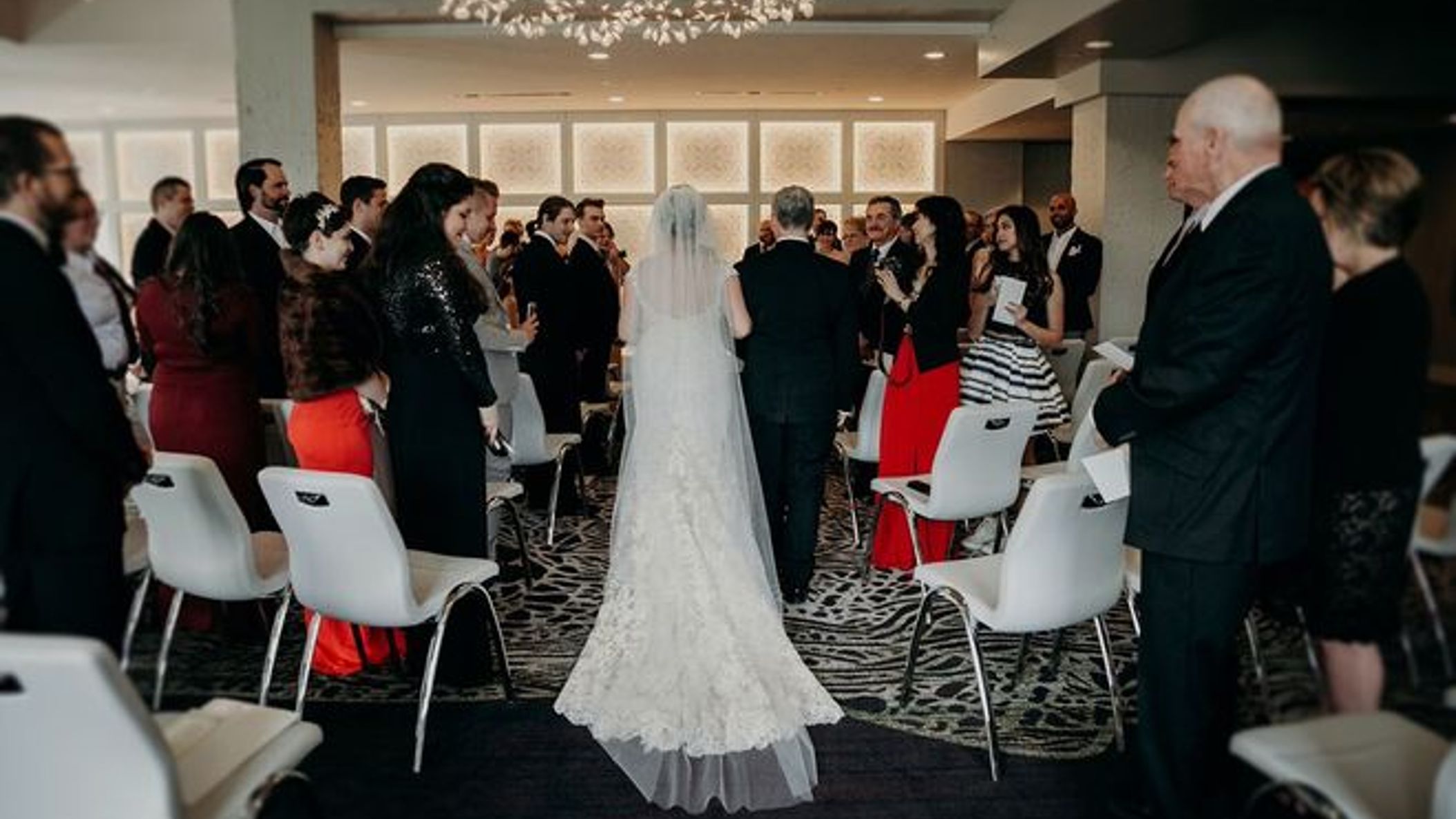 Minnesota_Bride/RW_Desiree_Paul/134_5_659x.jpg