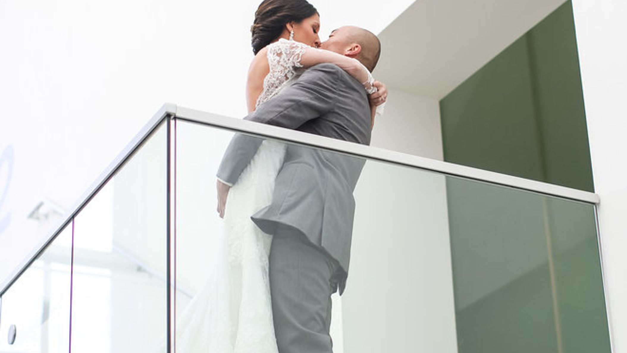 Minnesota_Bride/RW_Michelle_Mike/0158_0U6A6113_659x.jpg