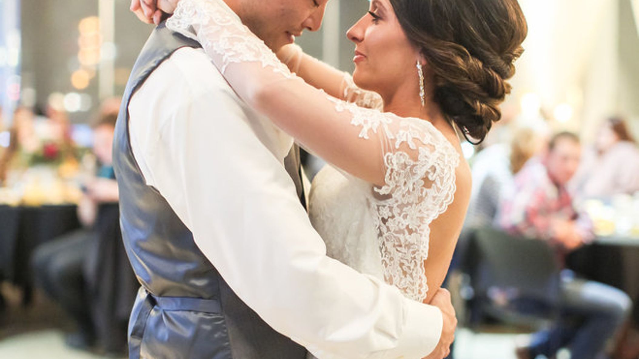 Minnesota_Bride/RW_Michelle_Mike/0391_0U6A7908_659x.jpg