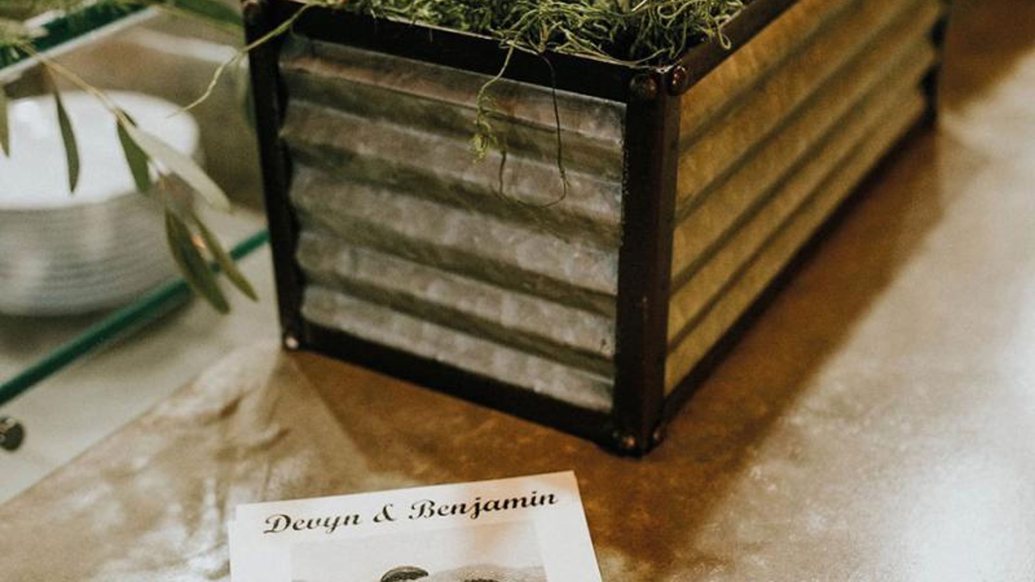 CWD/online/realweddings/devyn_ben/ben-and-devyn-pg149a.jpg