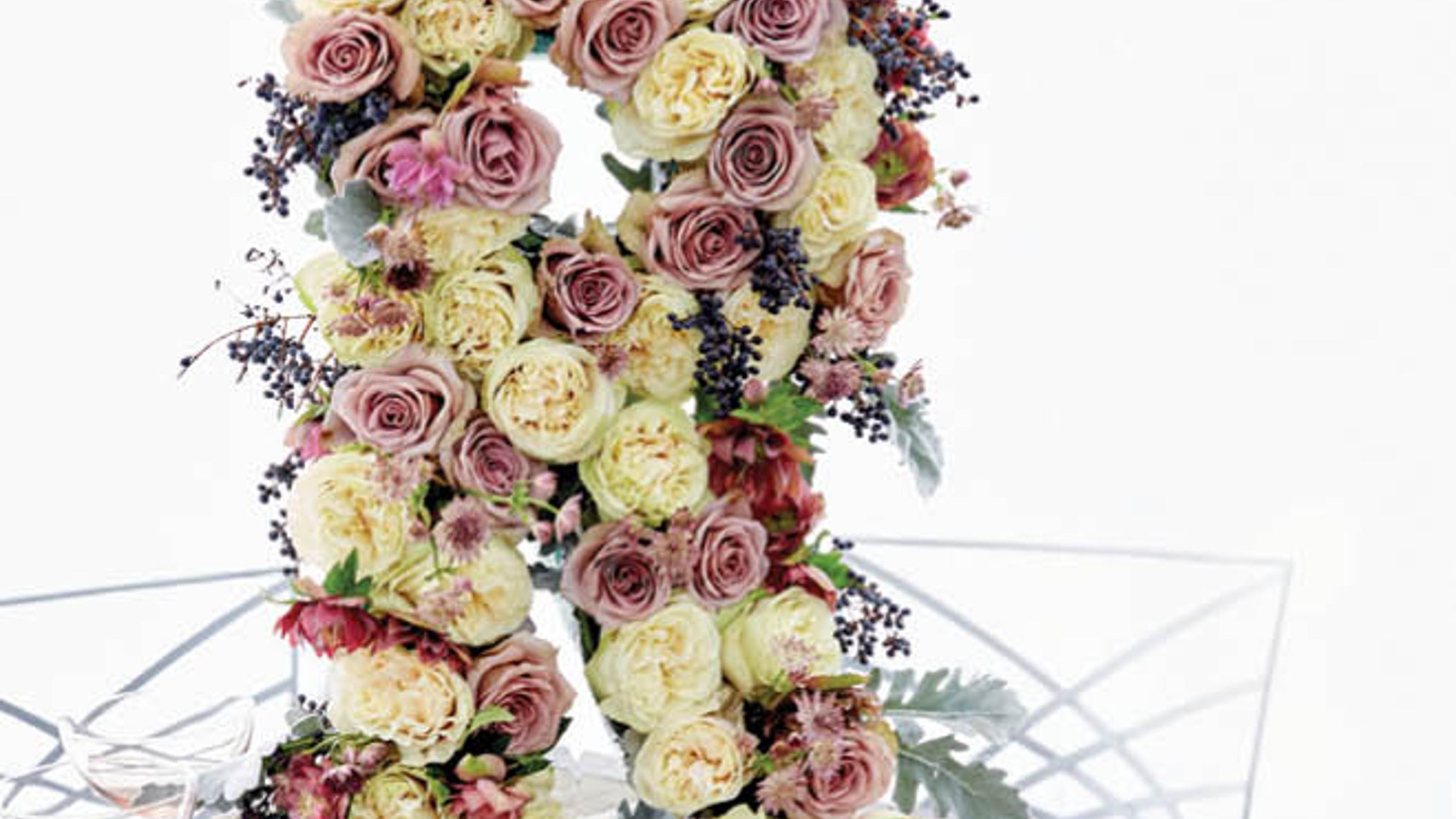 Minnesota_Bride/FW_18_Uploading/Flowers/MNBR8851_MNB FW18FlowerFeature_TC_03511.jpg