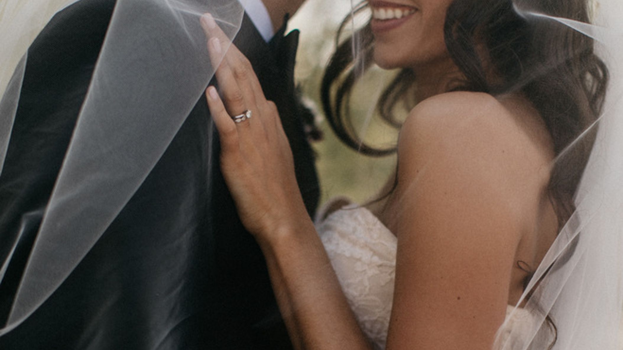 Minnesota_Bride/RW_Madeline_Grant/MaddieGrant_350_659x.jpg
