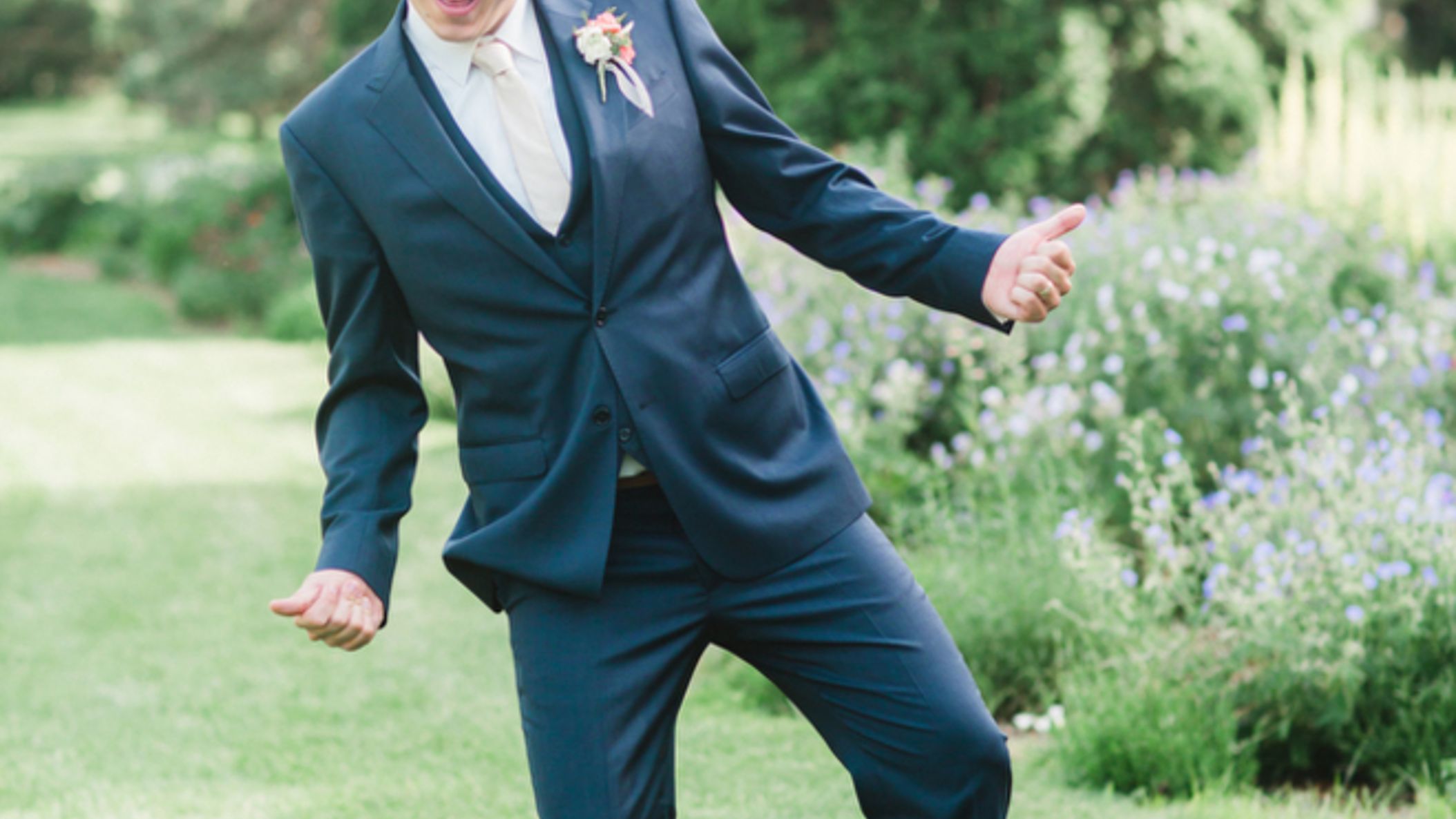 Minnesota_Bride/RW_Max_Jenny/GinaZeidler_JennyandMaxInterlachenWedding00041_659x.jpg