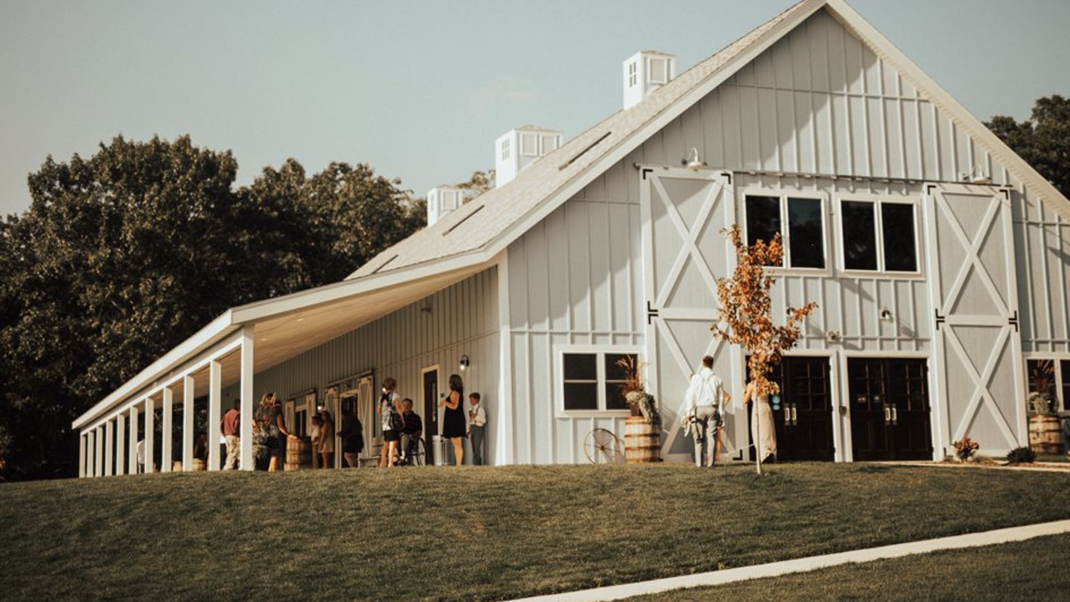 Wisconsin_Bride/AshleyBrookRW/2Y8A7636_WEB.jpg