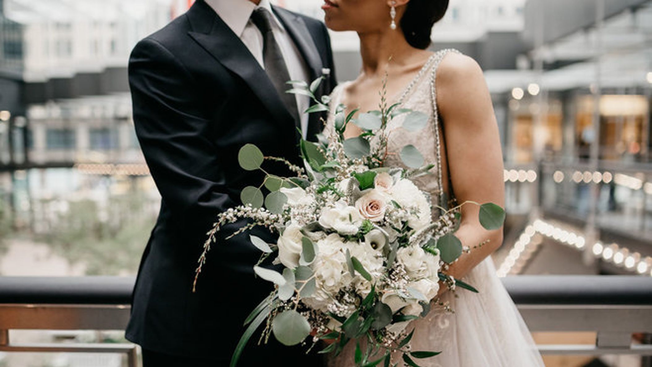 Minnesota_Bride/SS_MarquetteIDS/WindowsOnMinnesota-95_1_659x.jpg