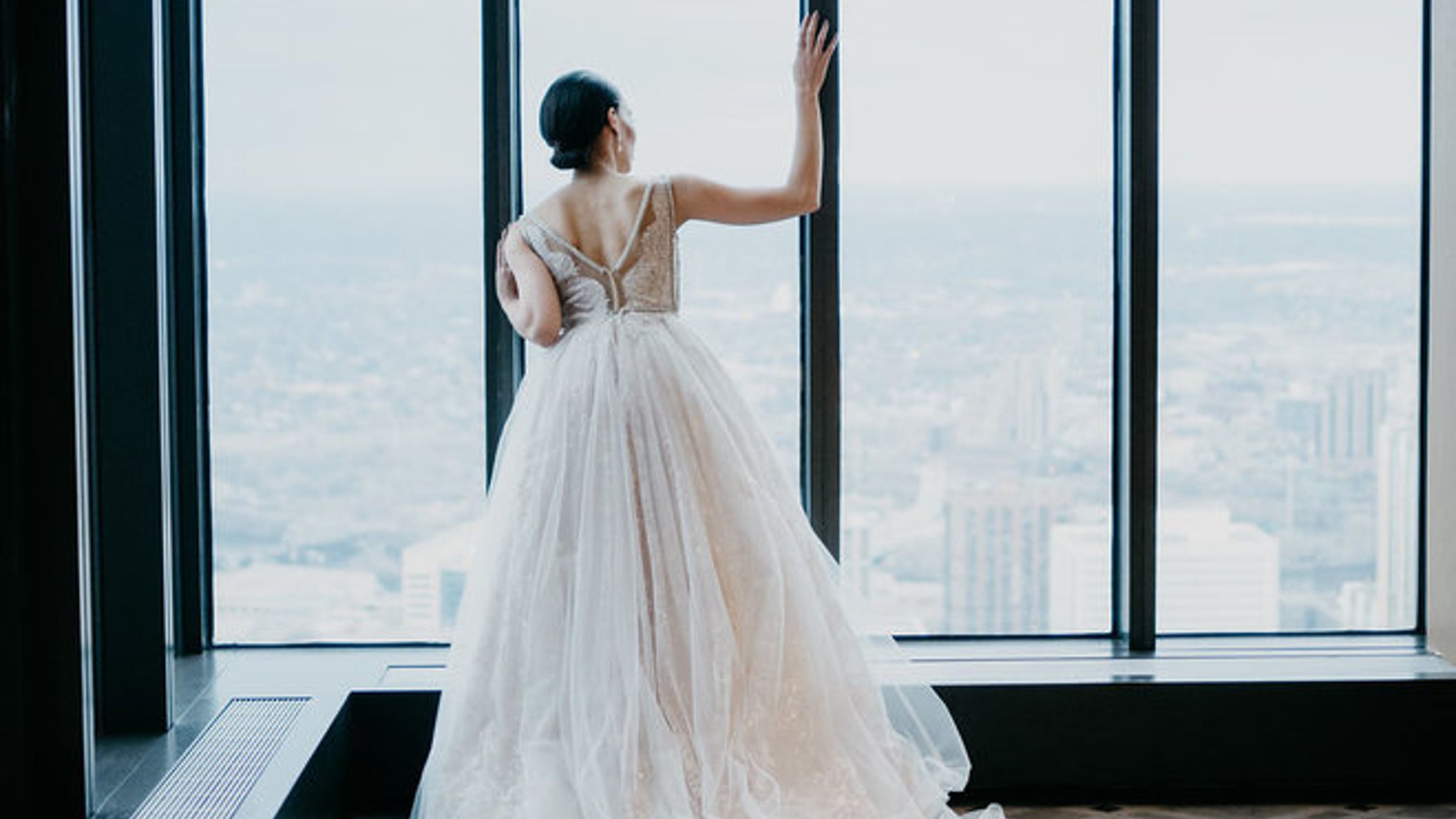 Minnesota_Bride/SS_MarquetteIDS/WindowsOnMinnesota-116_659x.jpg