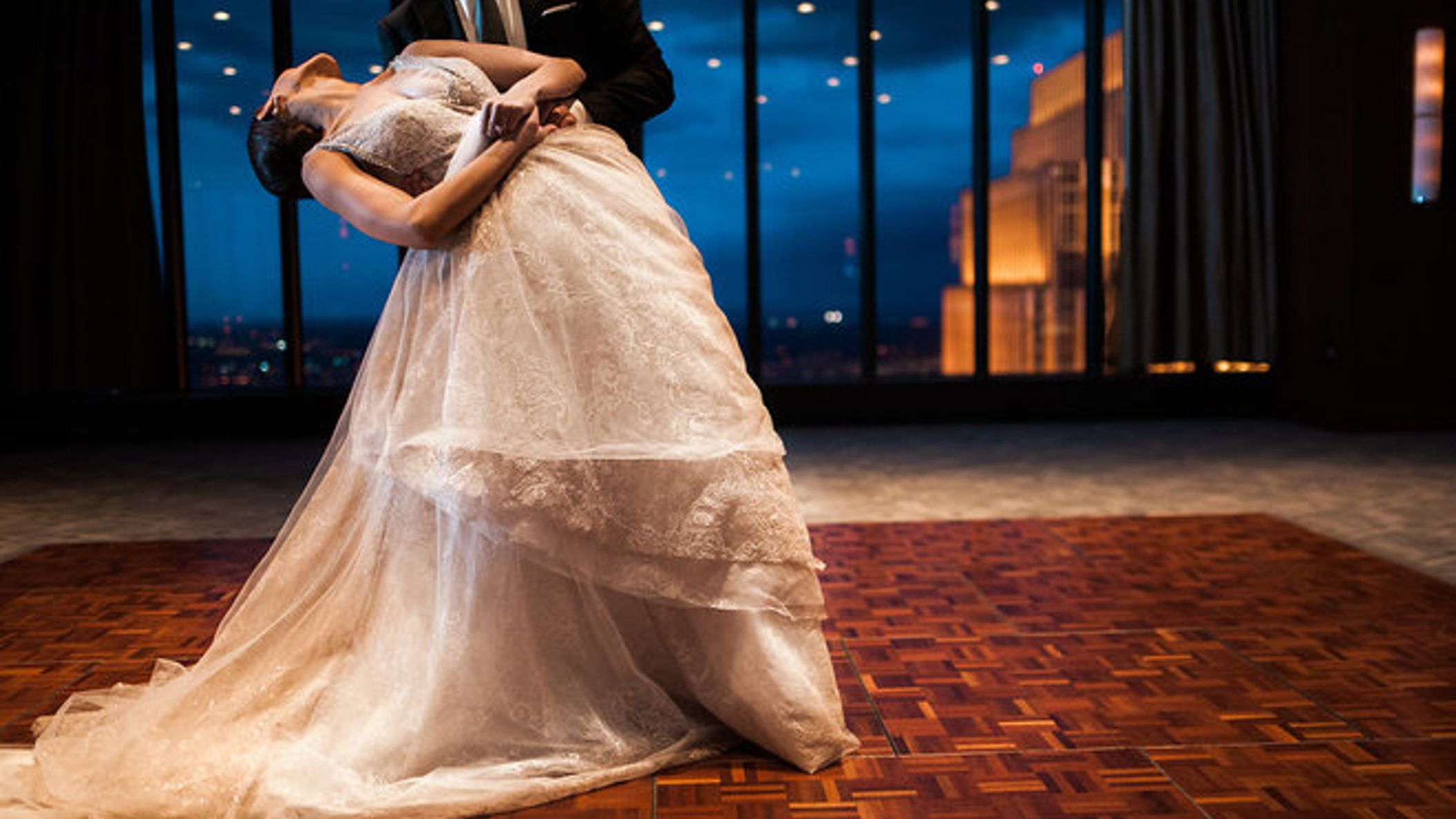 Minnesota_Bride/SS_MarquetteIDS/WindowsOnMinnesota-175_659x.jpg