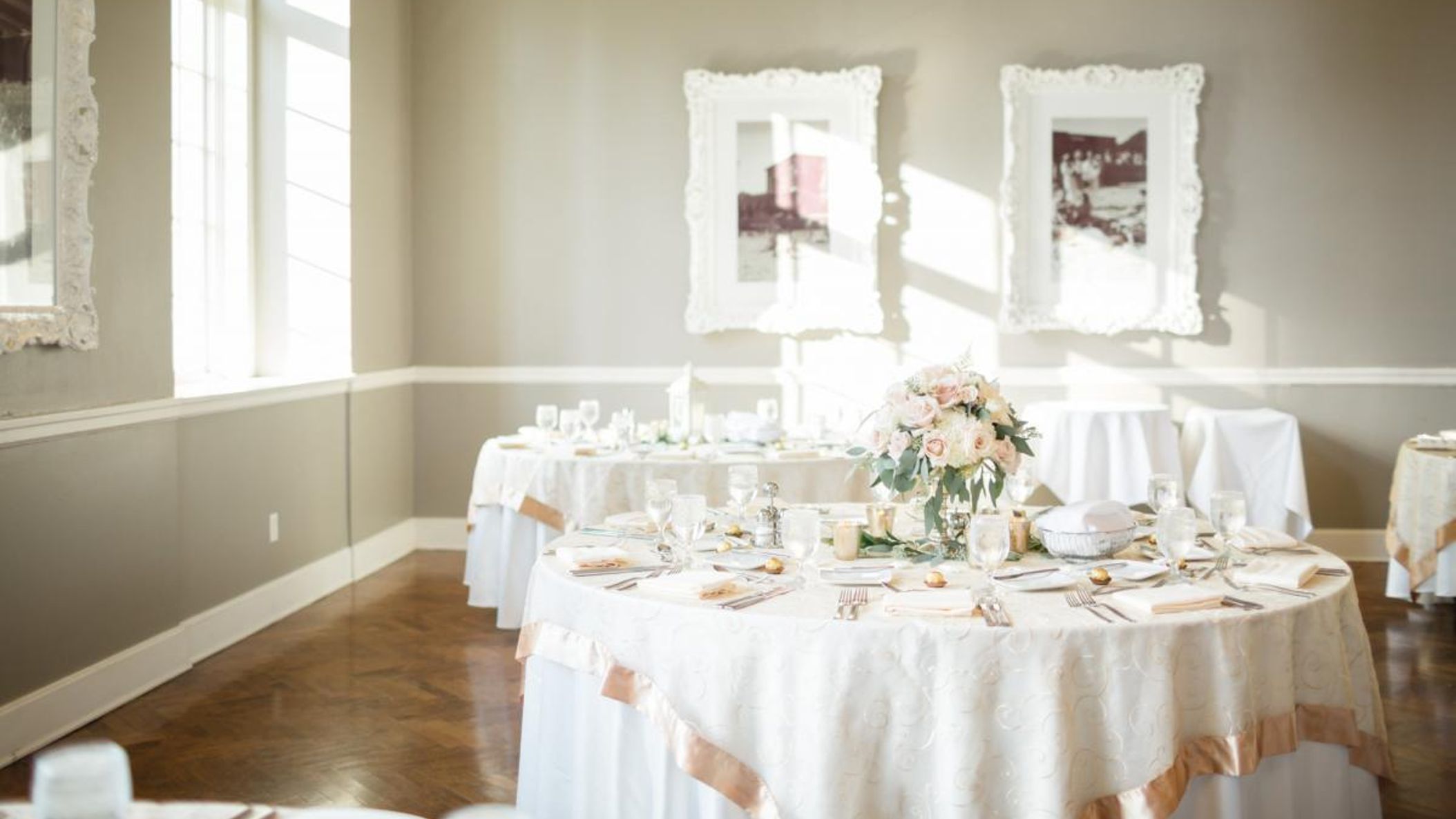 Minnesota_Bride/FW_18_Uploading/KristyZach-RochelleLouise-25.jpg