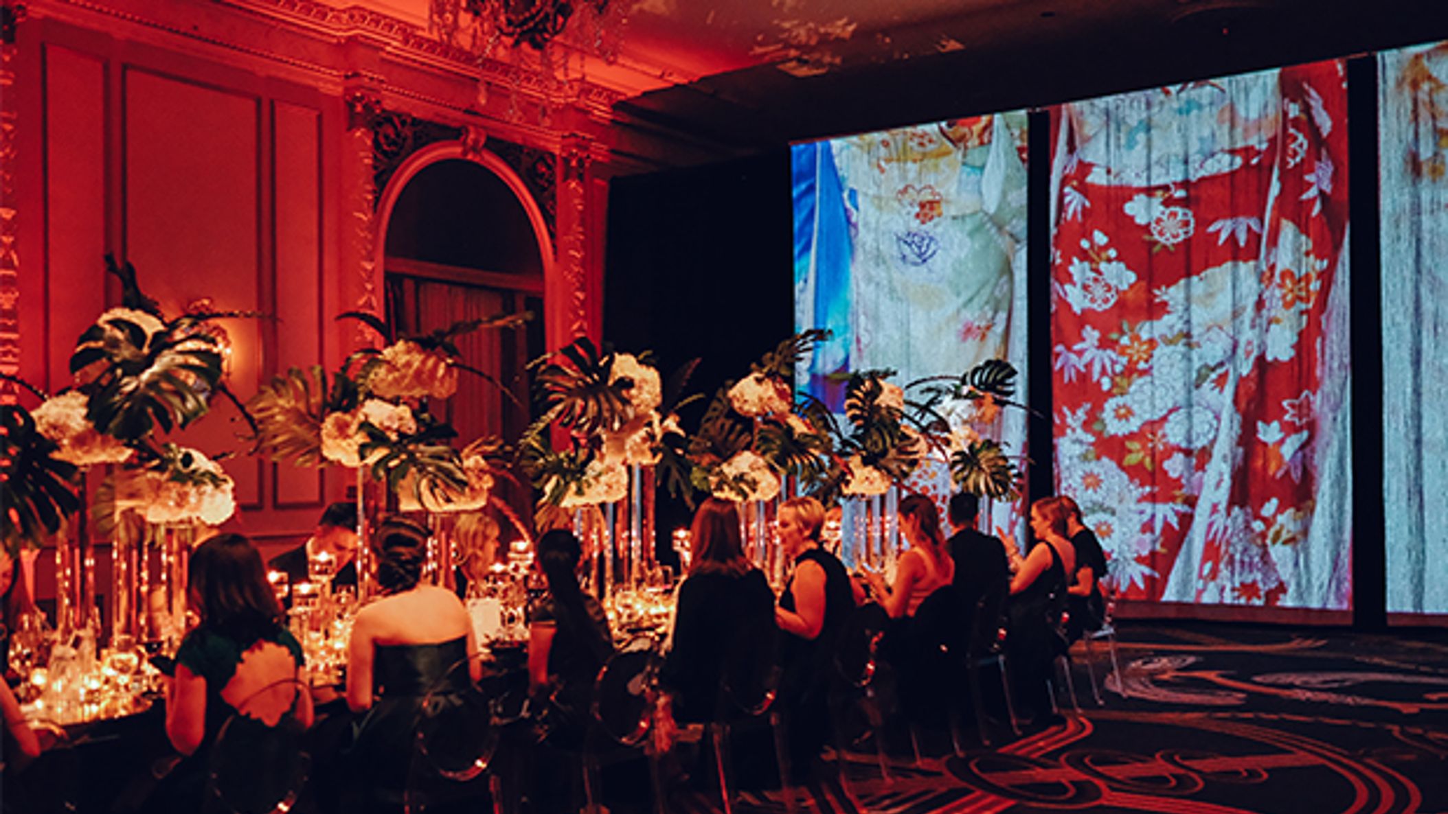 Seattle_Bride/Sponsored/5Trends2018/Spanish Ballroom Dinner.jpg