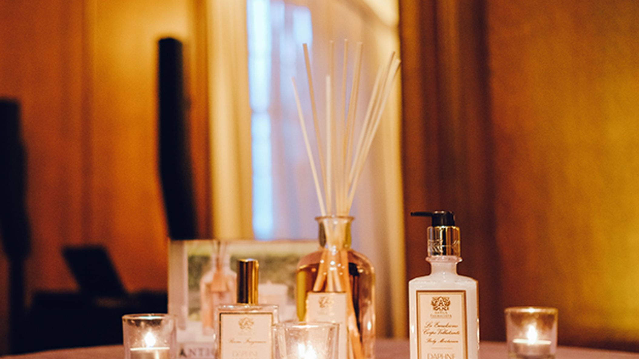 Seattle_Bride/Sponsored/5Trends2018/Wedding Scents.jpg