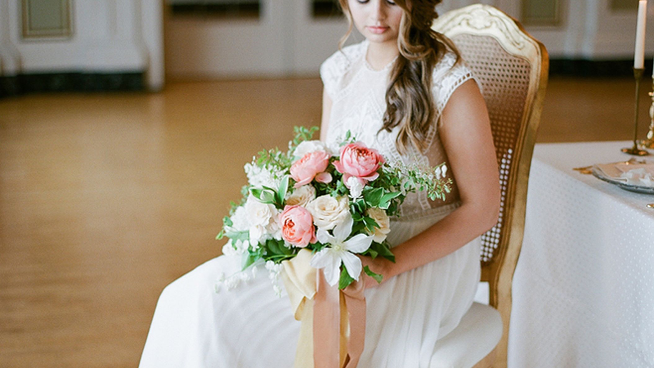 Minnesota_Bride/Greysolon_Concept/Anna_Grinets_Photography_Printemps_A_Paris_019_659x.jpg