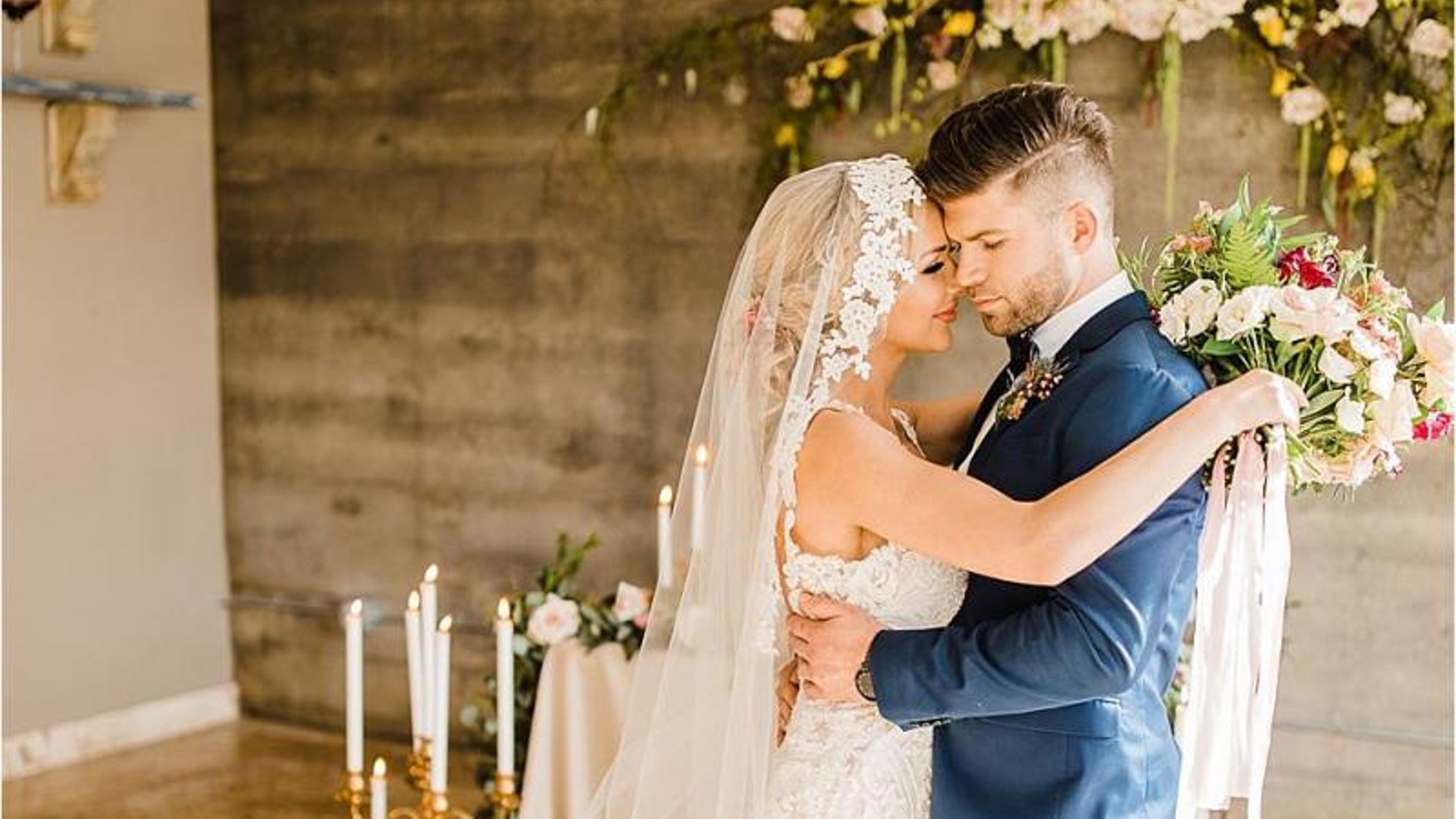 Oregon_Bride/StyledShoots/alpacas/2018-09-16_0117.jpg