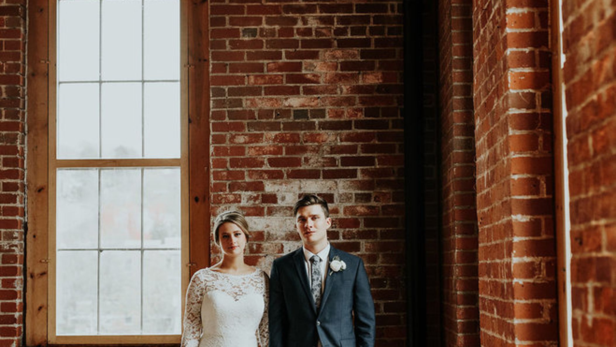 Minnesota_Bride/RW_Annie_Noah/BrideandGroom-44_659x.jpg