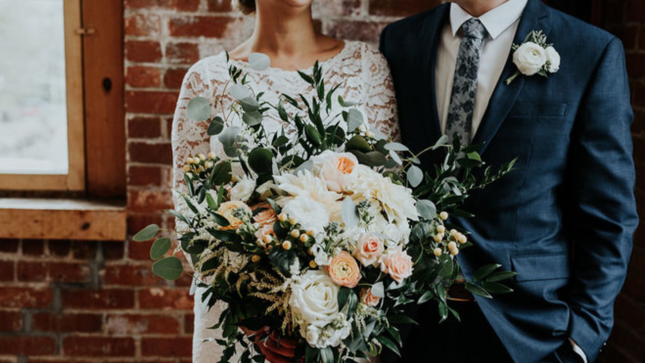 Minnesota_Bride/RW_Annie_Noah/BrideandGroom-71_0_659x.jpg