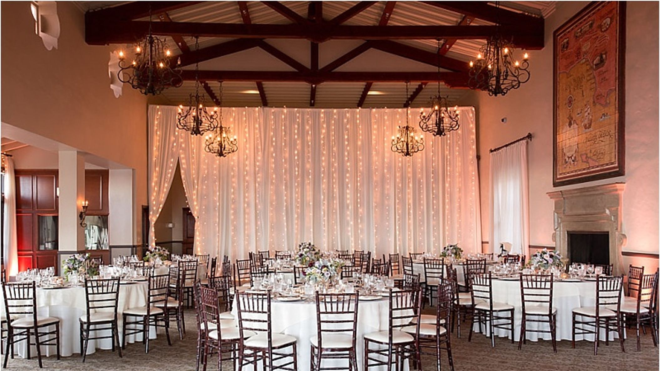 CWD/Sum18PrintWeddings/TwoOfAKind/2018-10-02_0037.jpg