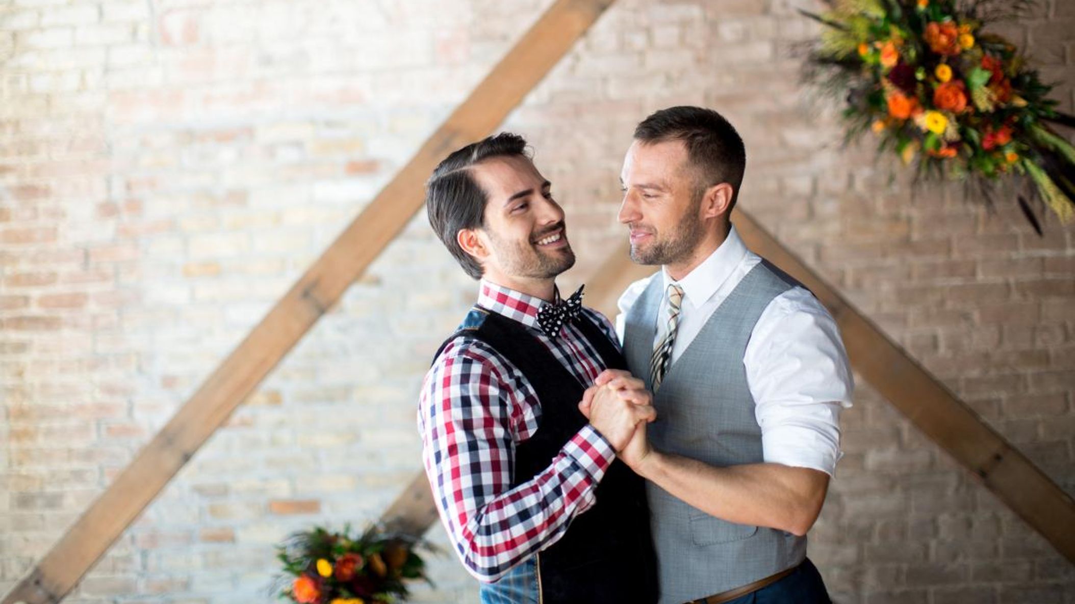 Minnesota_Bride/BozStyledShoot/Caitlin Crees Favorites-0016.jpg