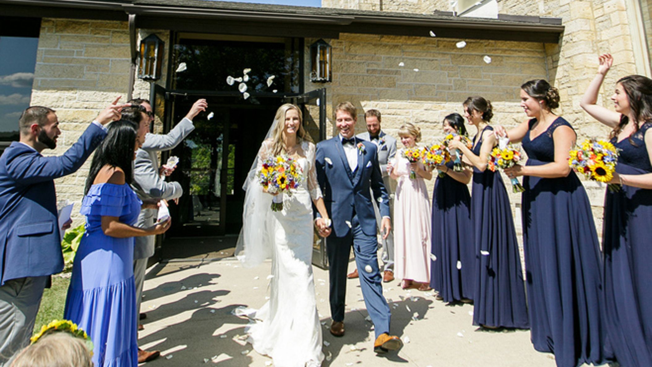 Minnesota_Bride/RW_Kevin_Caitlin/05_ck-9_659x.jpg