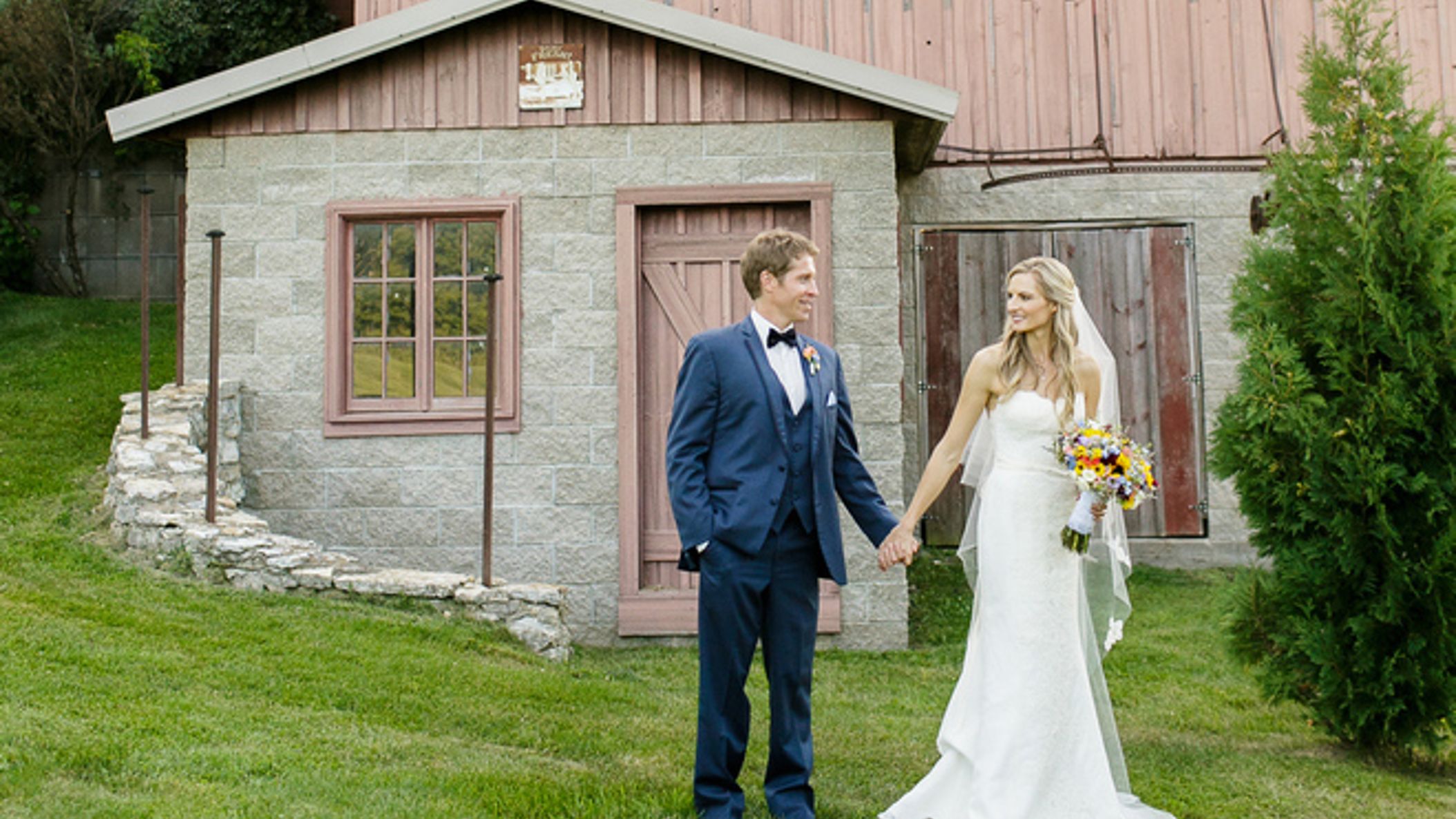 Minnesota_Bride/RW_Kevin_Caitlin/10_ck-17_659x.jpg