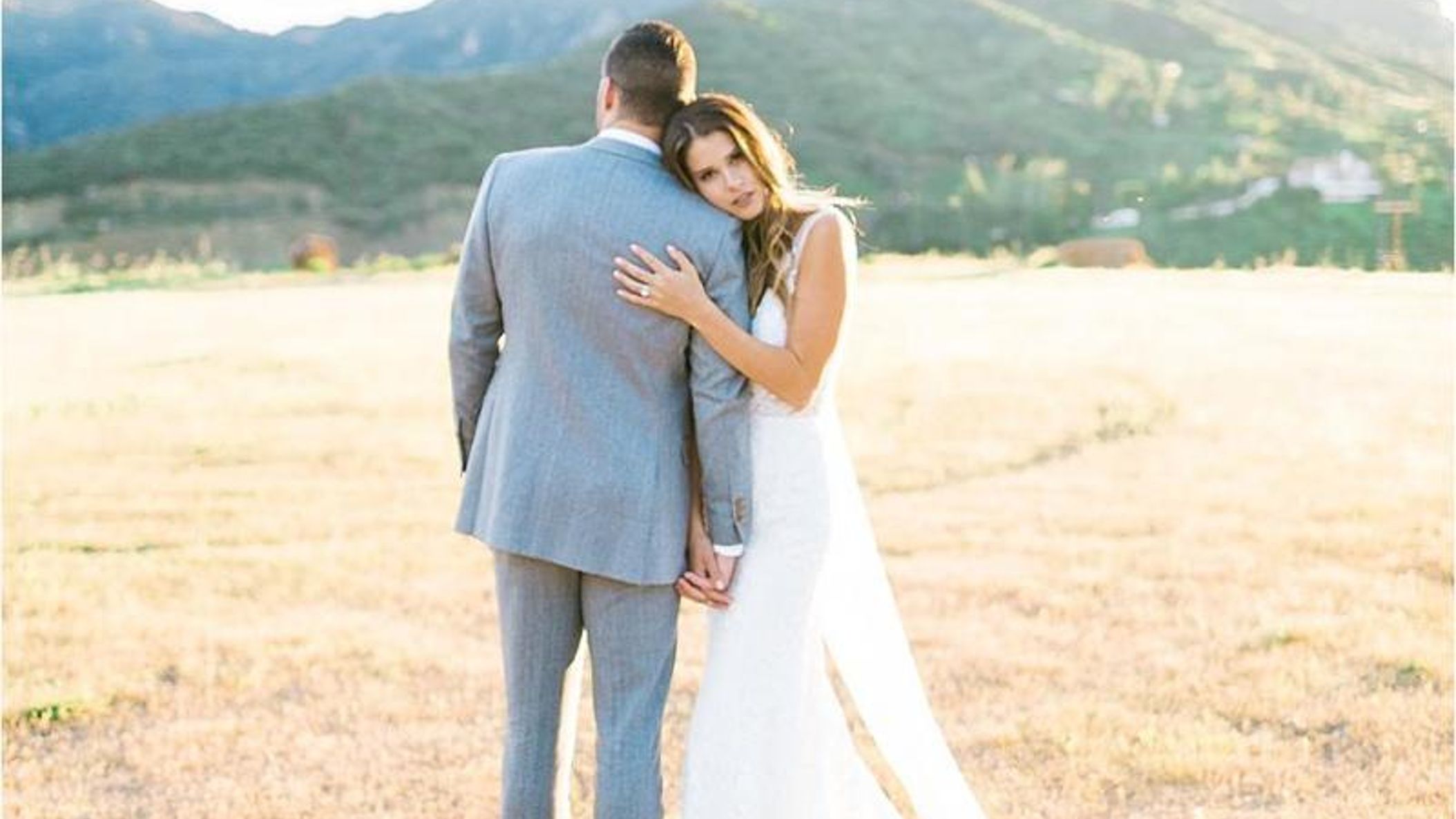CWD/online/realweddings/dani_macaine/2018-10-23_0035.jpg