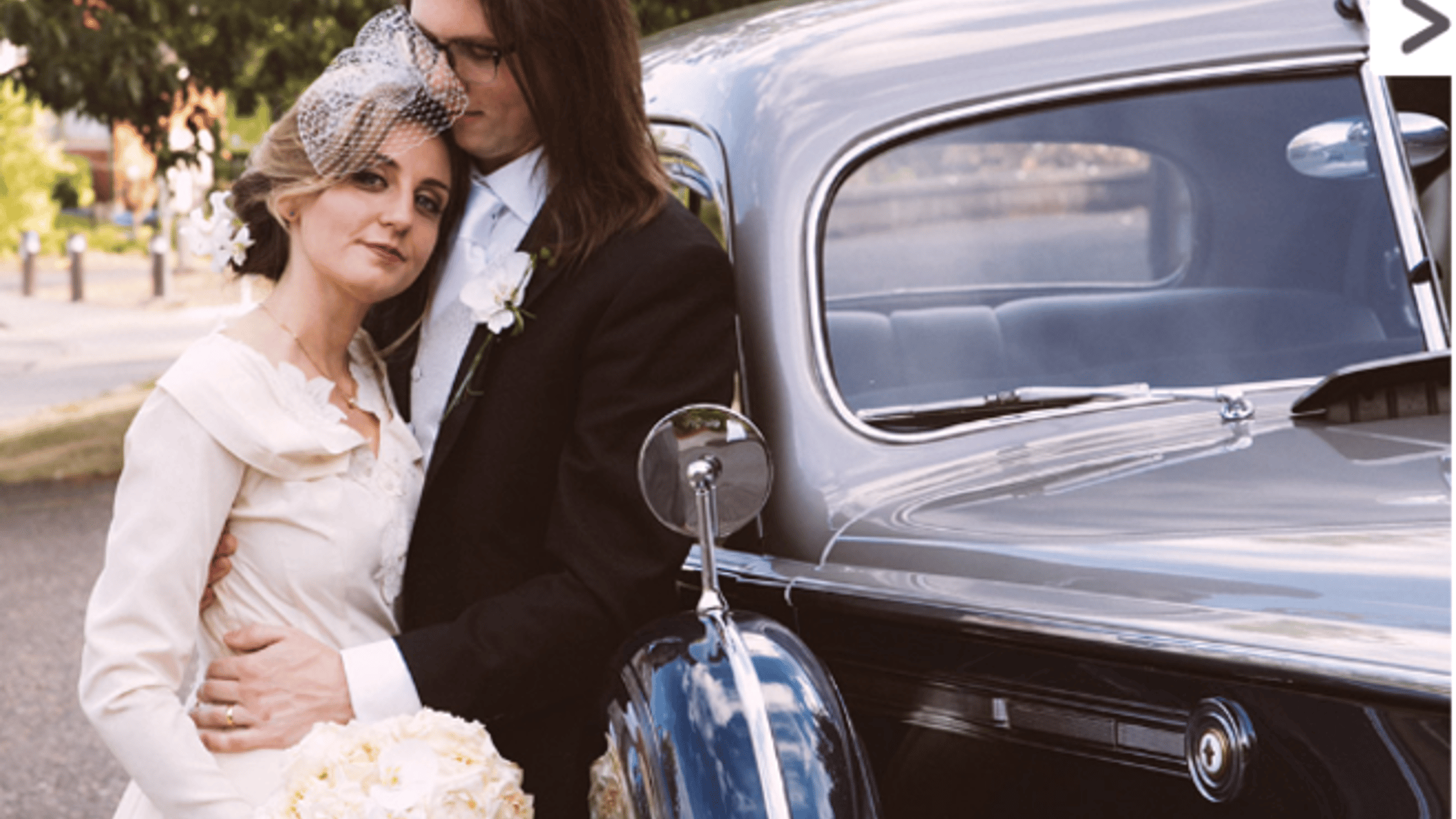 Oregon_Bride/WebStories/DressInspo_Friday/something_borrowed_659x.png