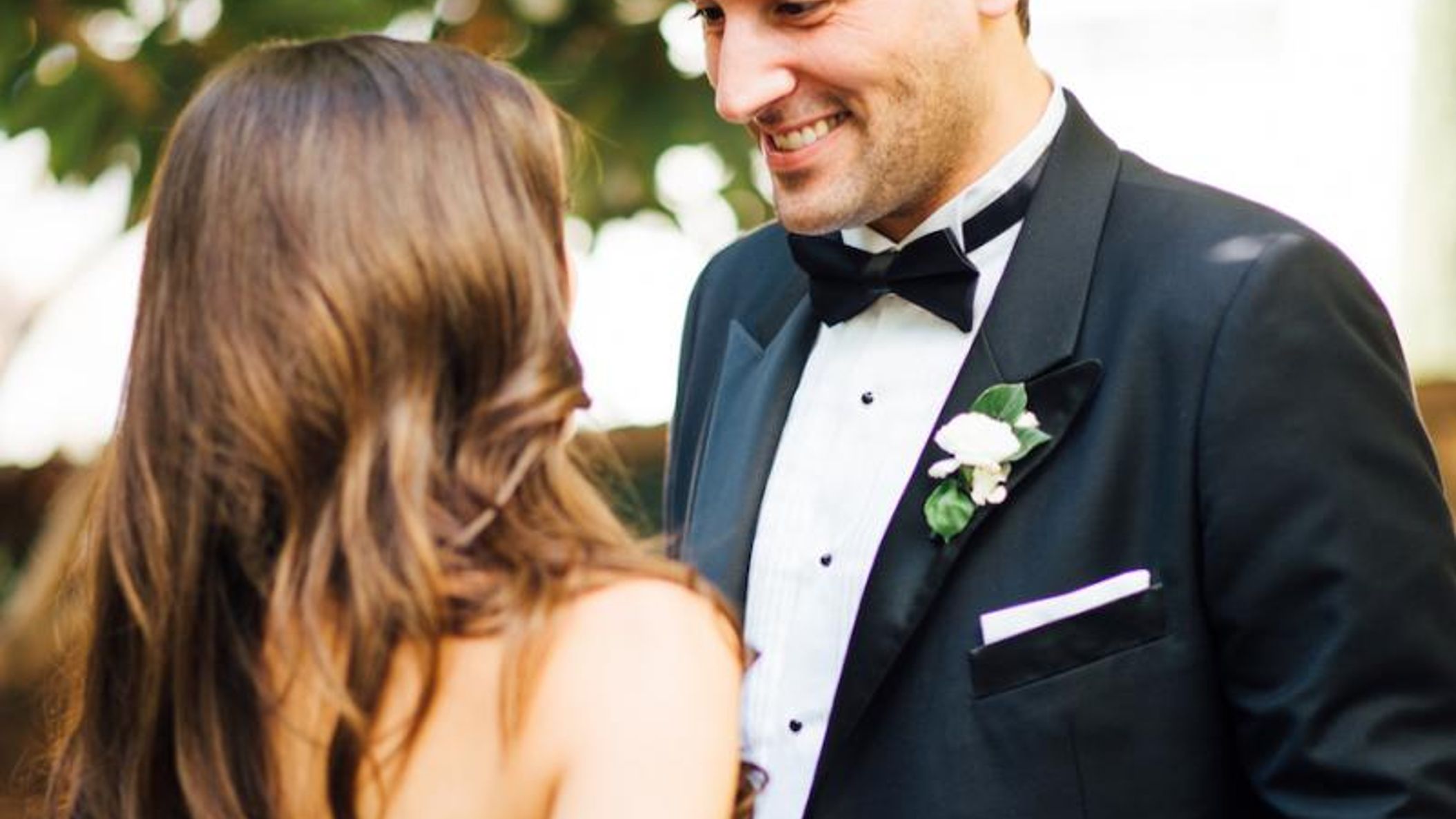 CWD/online/realweddings/dalit_jordan/013 B&G 1 First Look.jpg